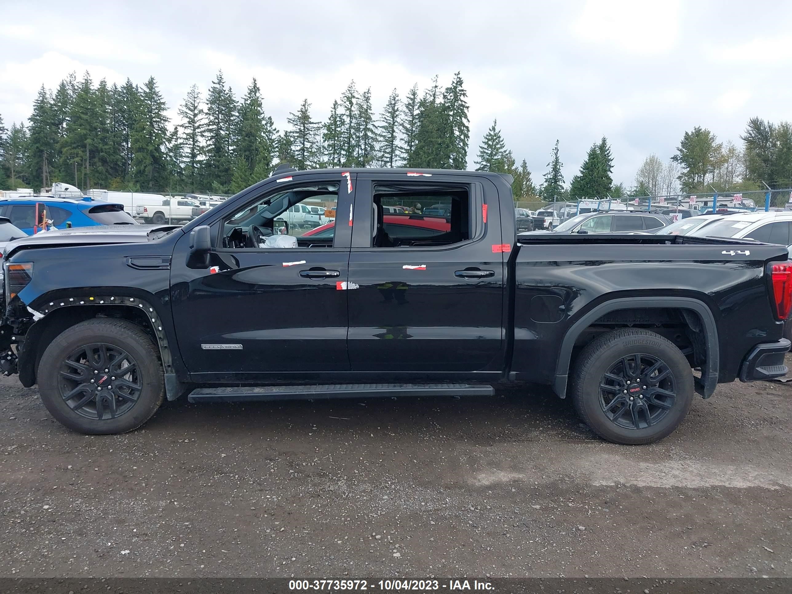 Photo 12 VIN: 3GTPUCEK9NG601795 - GMC SIERRA 