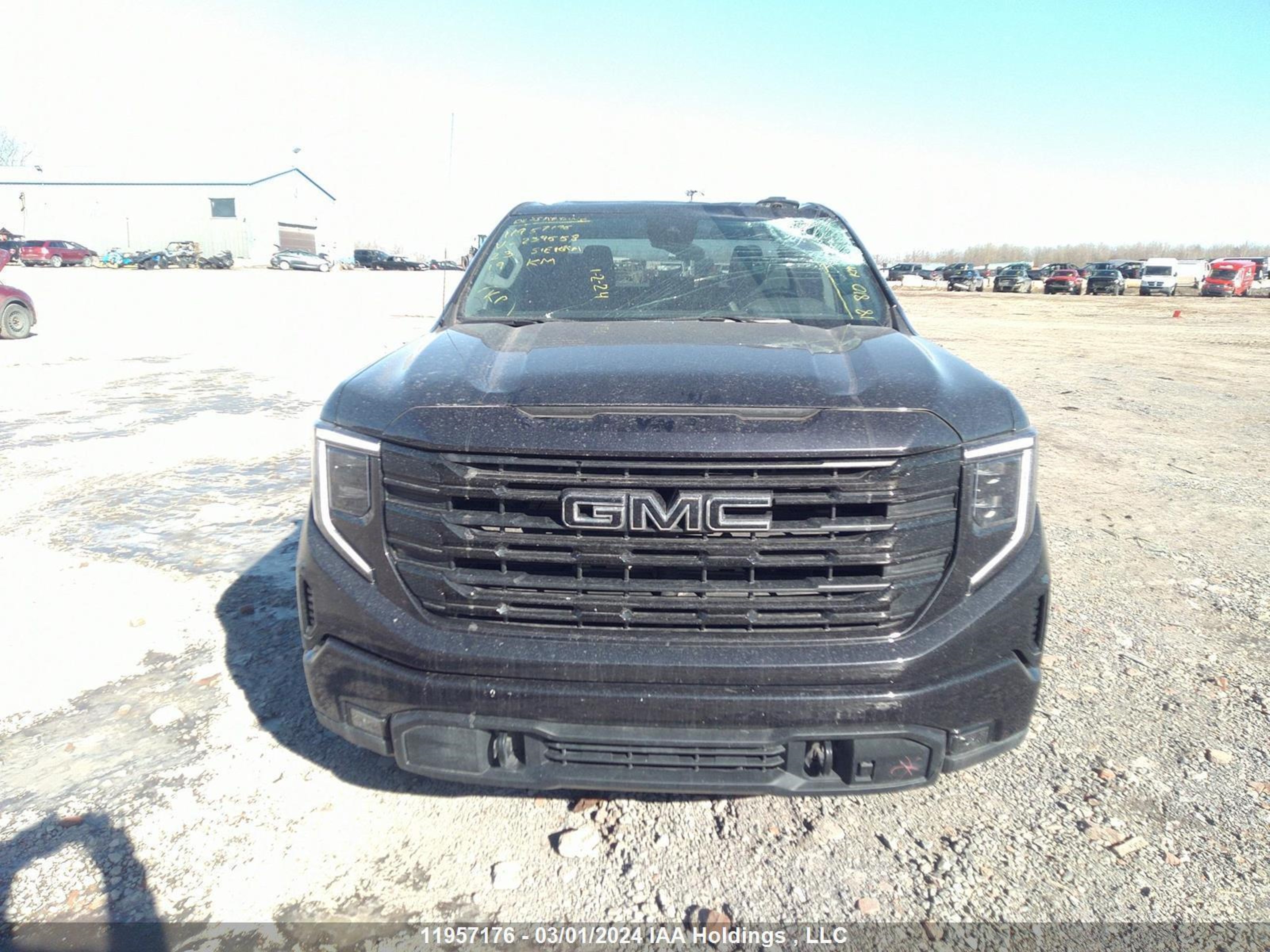 Photo 11 VIN: 3GTPUCEKXPG239558 - GMC SIERRA 