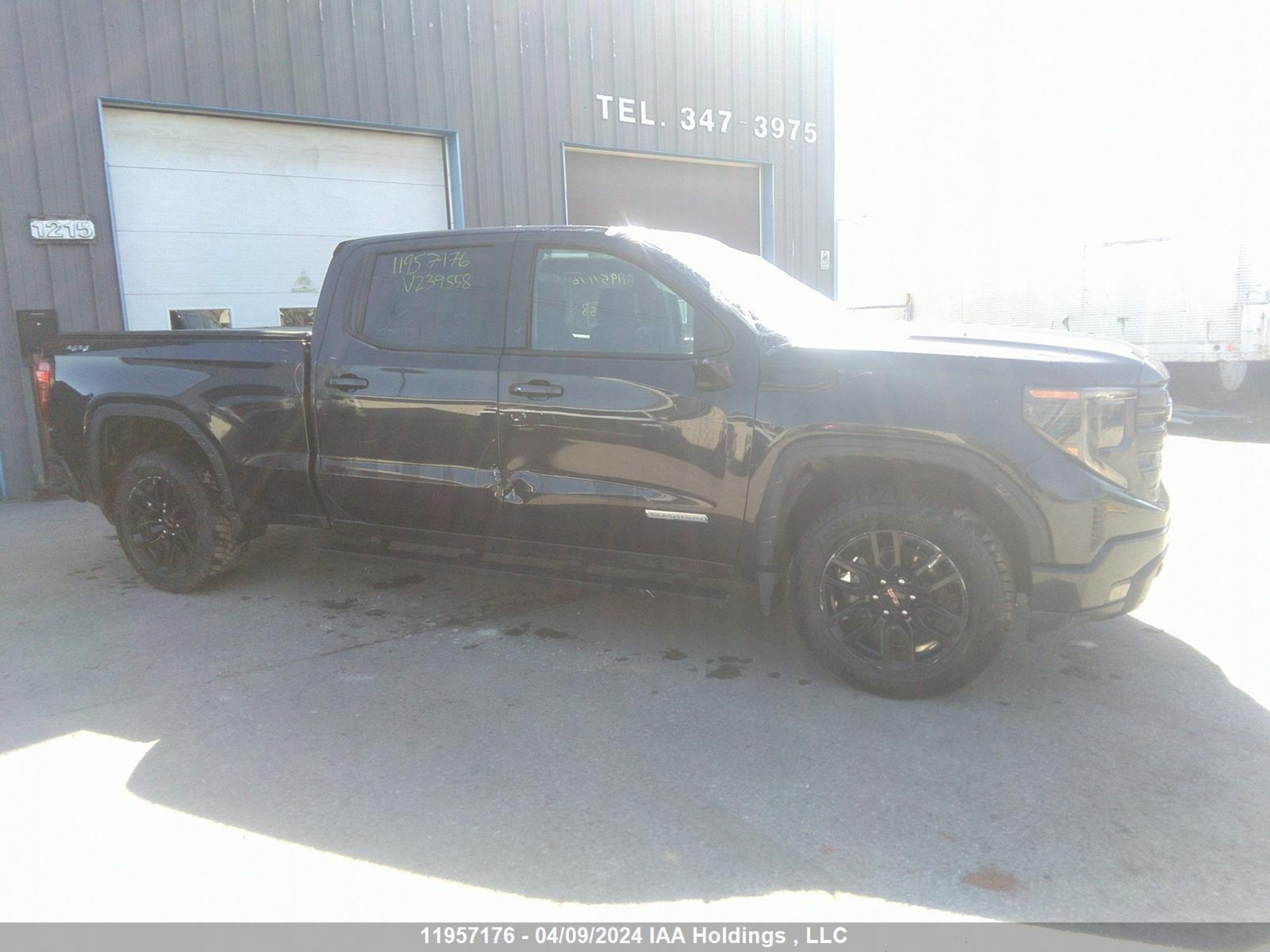 Photo 5 VIN: 3GTPUCEKXPG239558 - GMC SIERRA 