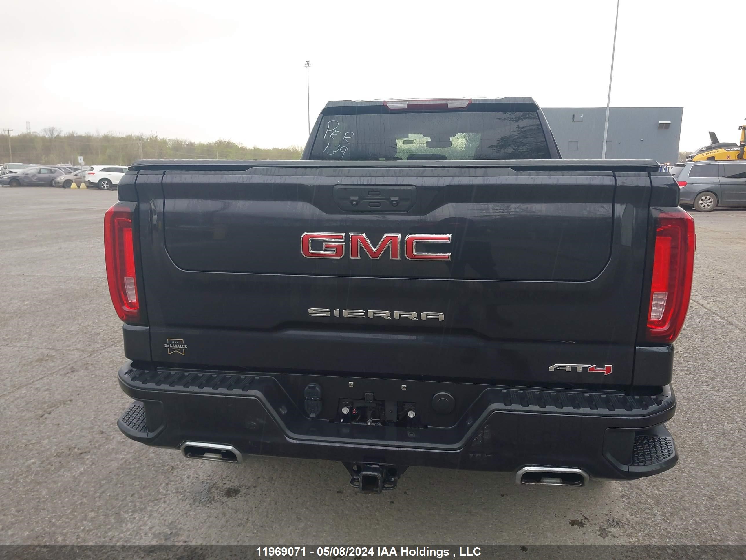 Photo 16 VIN: 3GTPUEEL3NG589342 - GMC SIERRA 