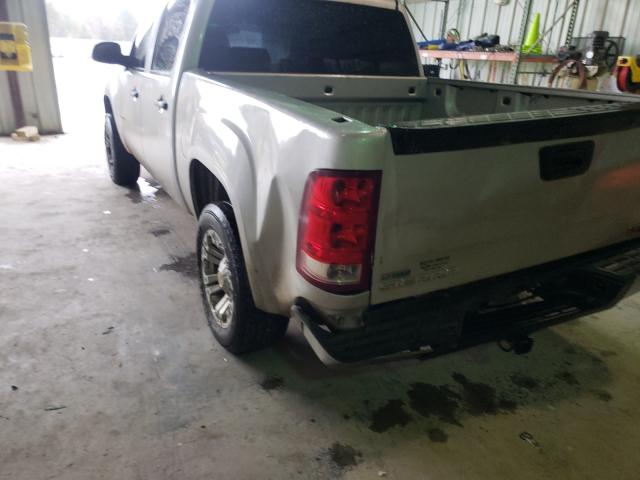 Photo 8 VIN: 3GTRCTEA9AG273999 - GMC SIERRA C15 