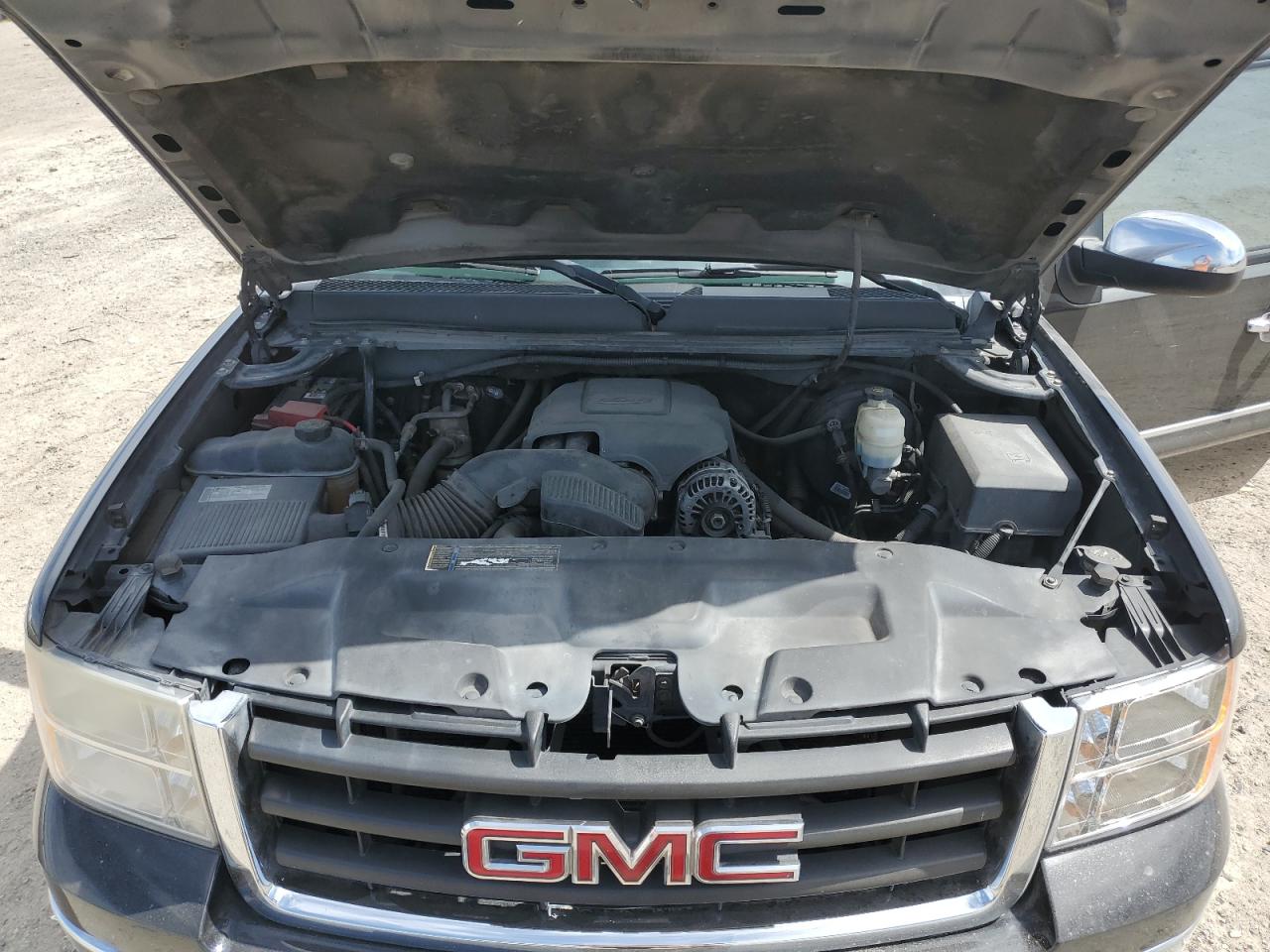 Photo 10 VIN: 3GTRCVE08AG155459 - GMC SIERRA 