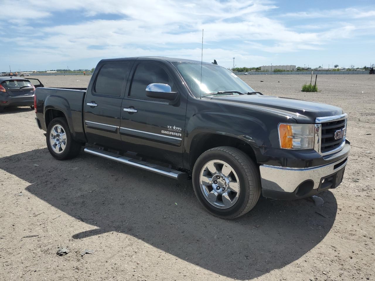 Photo 3 VIN: 3GTRCVE08AG155459 - GMC SIERRA 