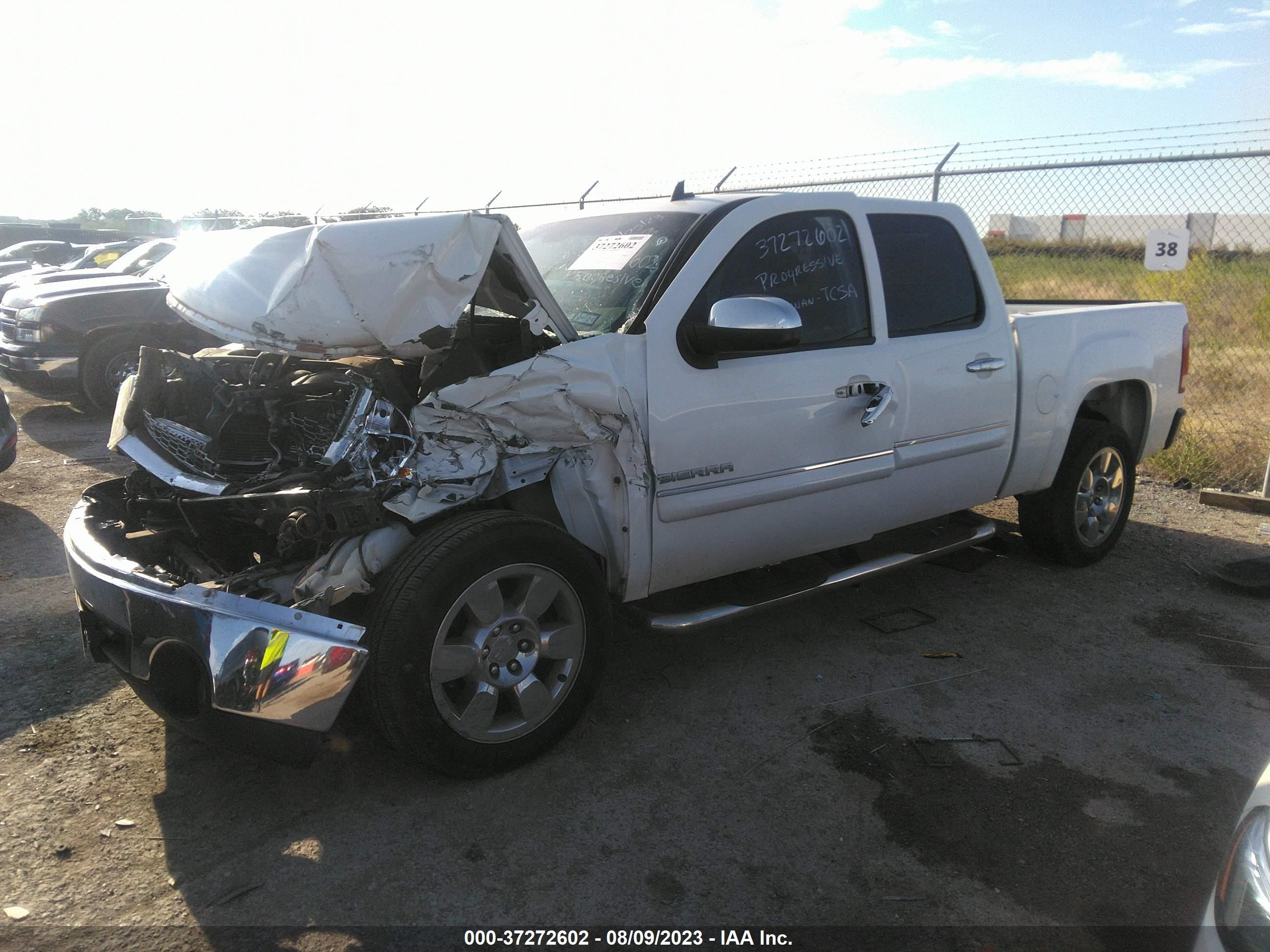 Photo 1 VIN: 3GTRCVE08AG254136 - GMC SIERRA 