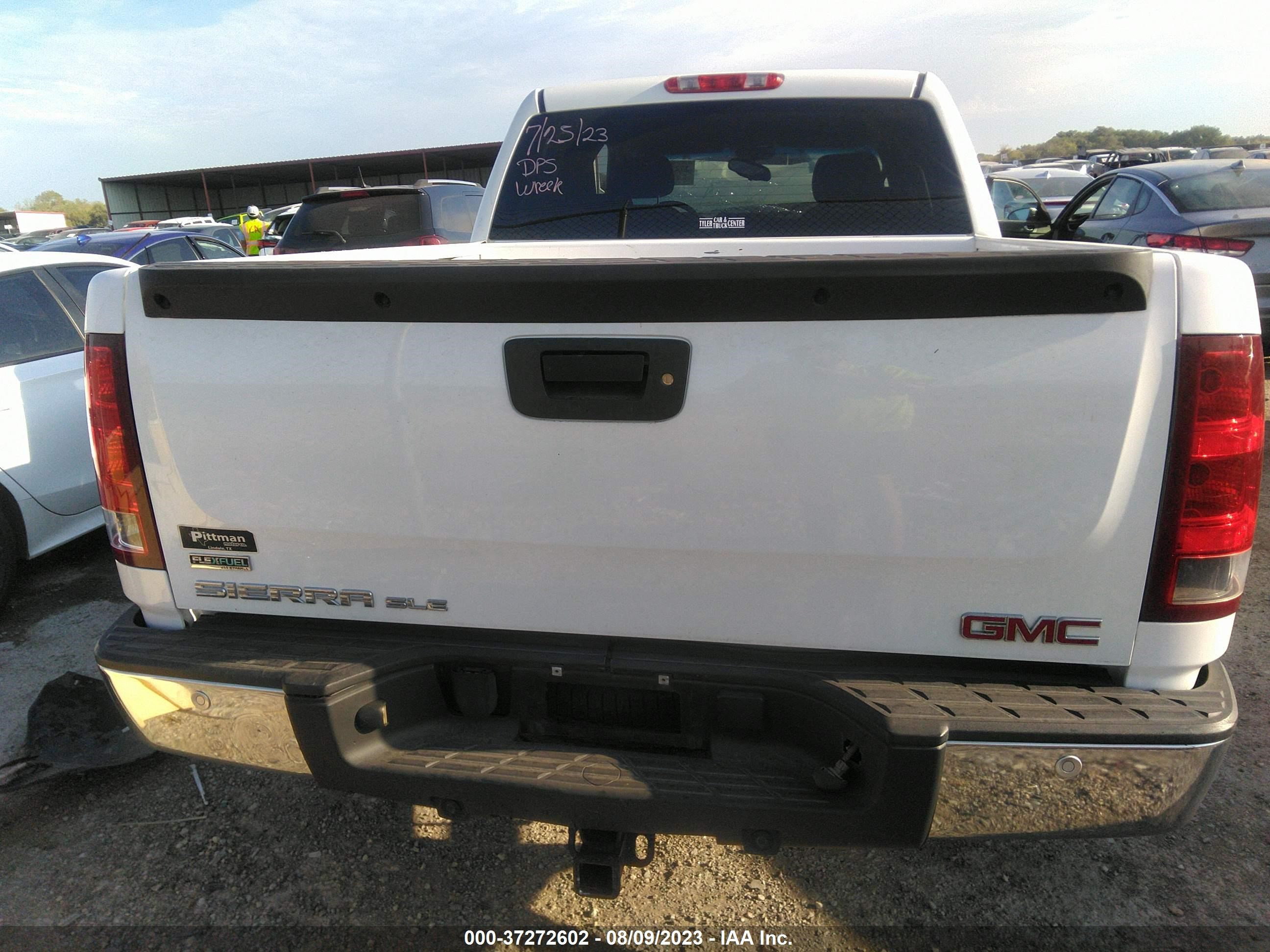 Photo 15 VIN: 3GTRCVE08AG254136 - GMC SIERRA 