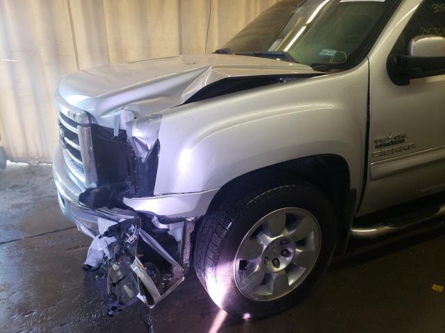 Photo 8 VIN: 3GTRCVE09AG174876 - GMC SIERRA C15 