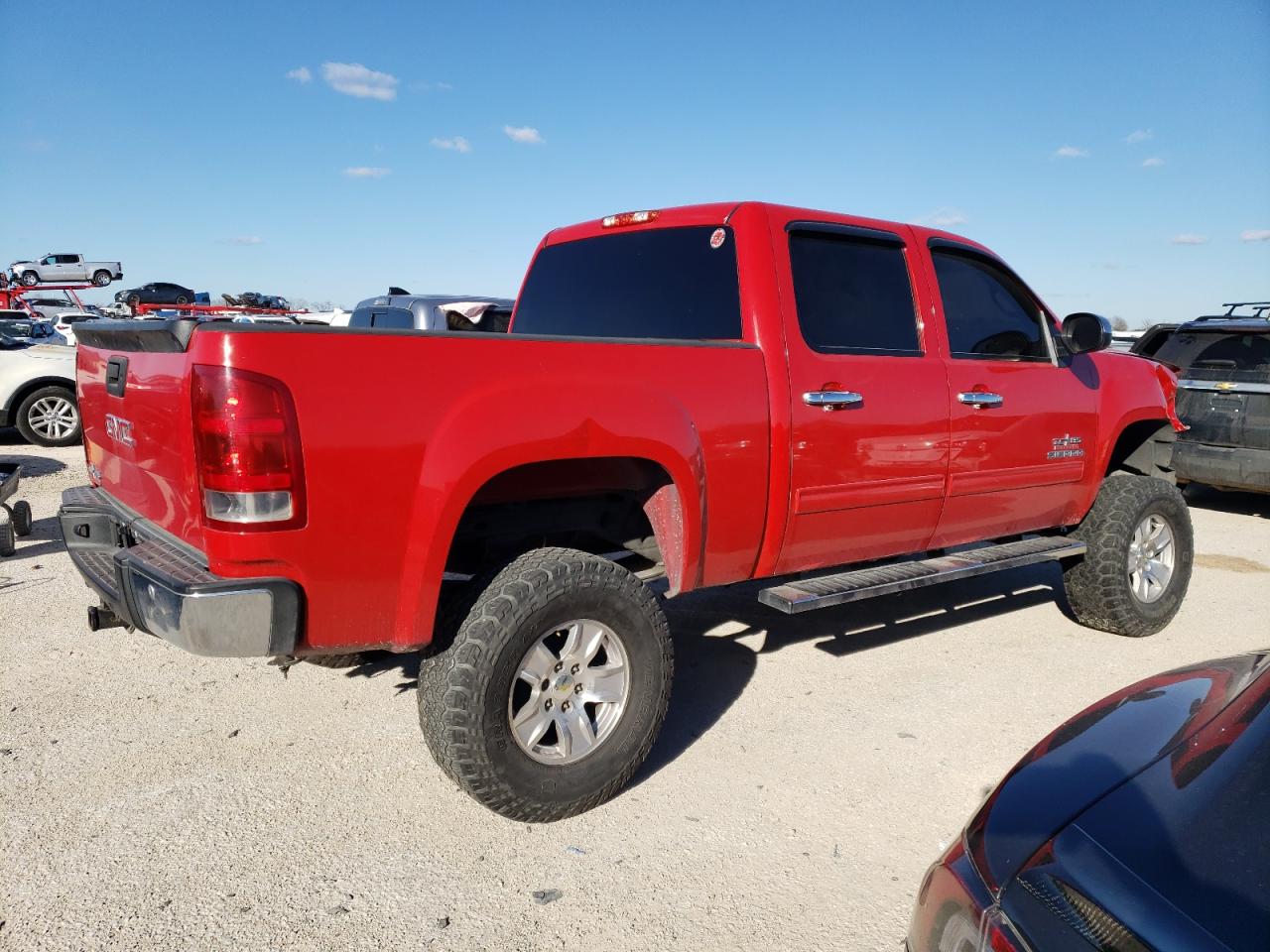 Photo 2 VIN: 3GTRCVE0XAG214625 - GMC SIERRA 