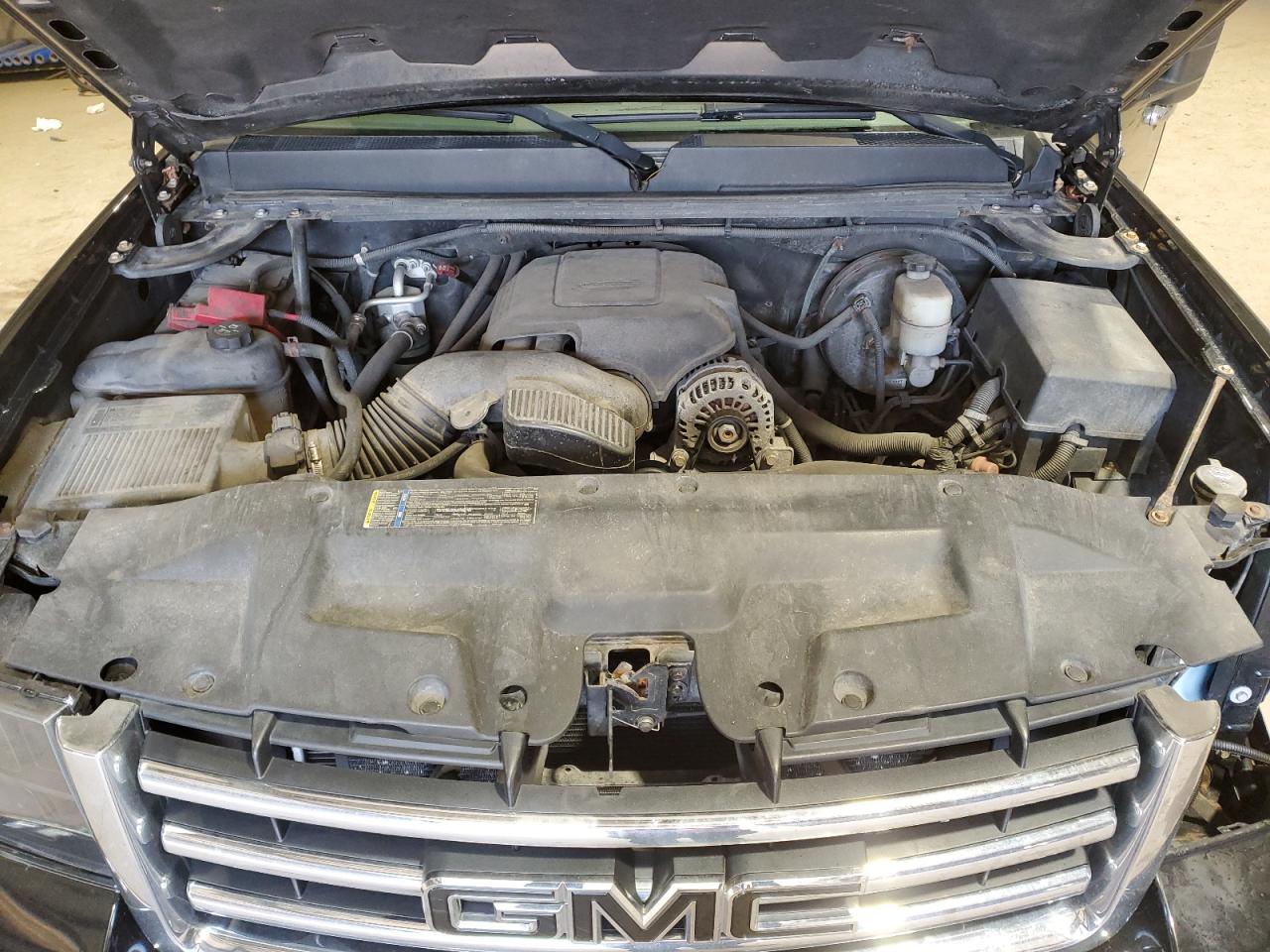 Photo 10 VIN: 3GTRKUEA4AG155030 - GMC SIERRA 