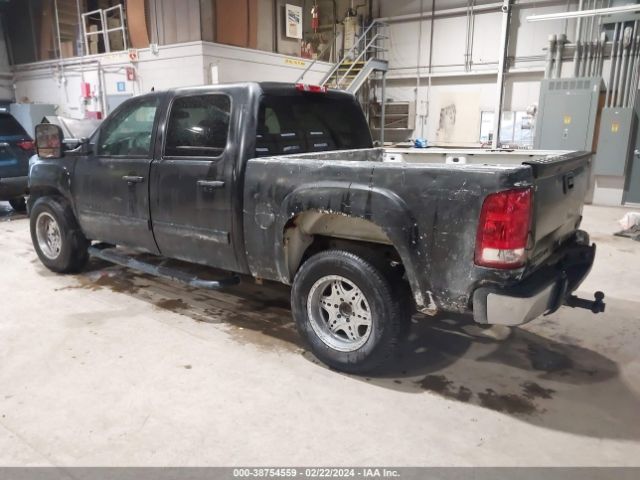 Photo 2 VIN: 3GTRKUEA5AG111361 - GMC SIERRA 1500 