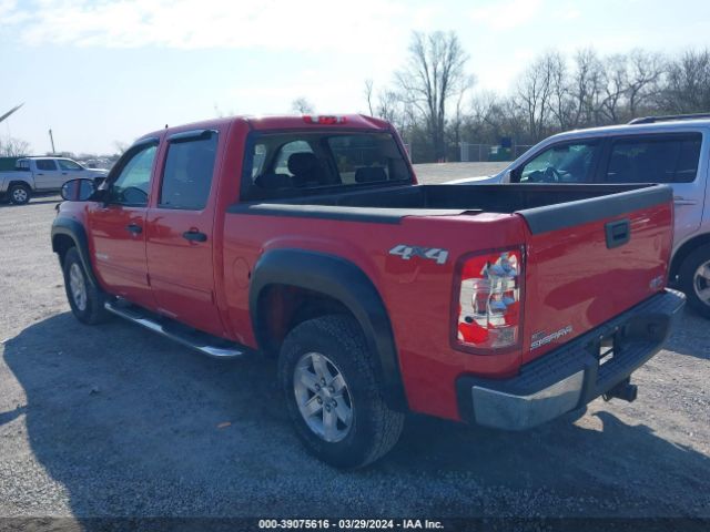 Photo 2 VIN: 3GTRKUEA5AG181281 - GMC SIERRA 1500 