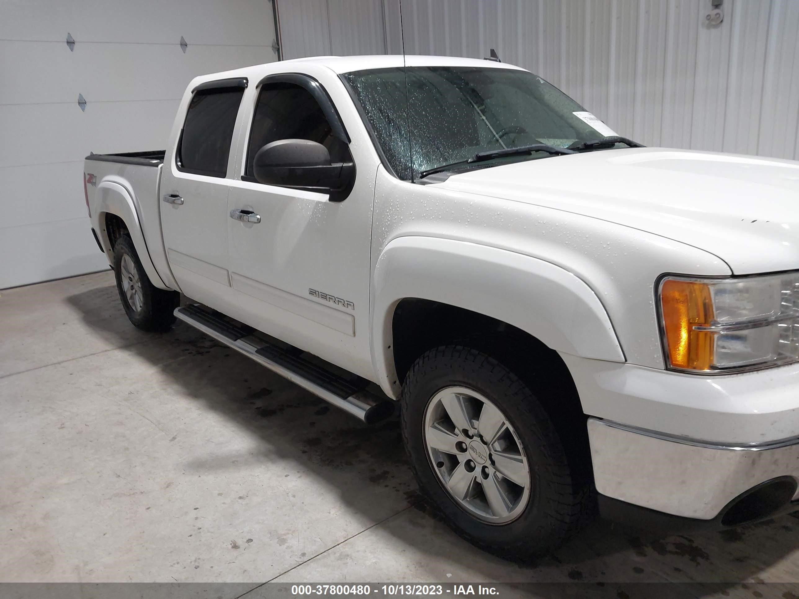 Photo 12 VIN: 3GTRKVE32AG115276 - GMC SIERRA 