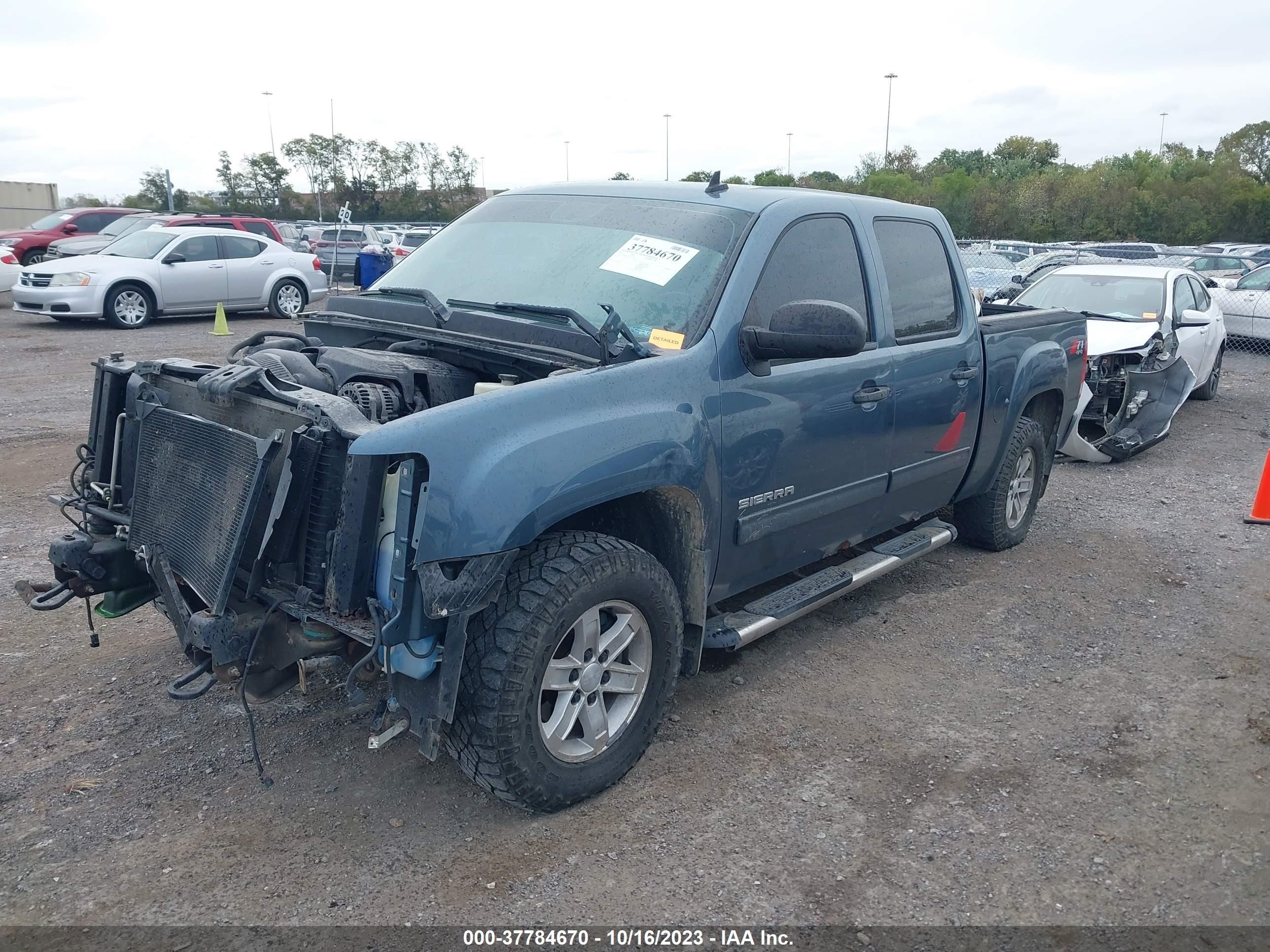 Photo 1 VIN: 3GTRKVE35AG152418 - GMC SIERRA 