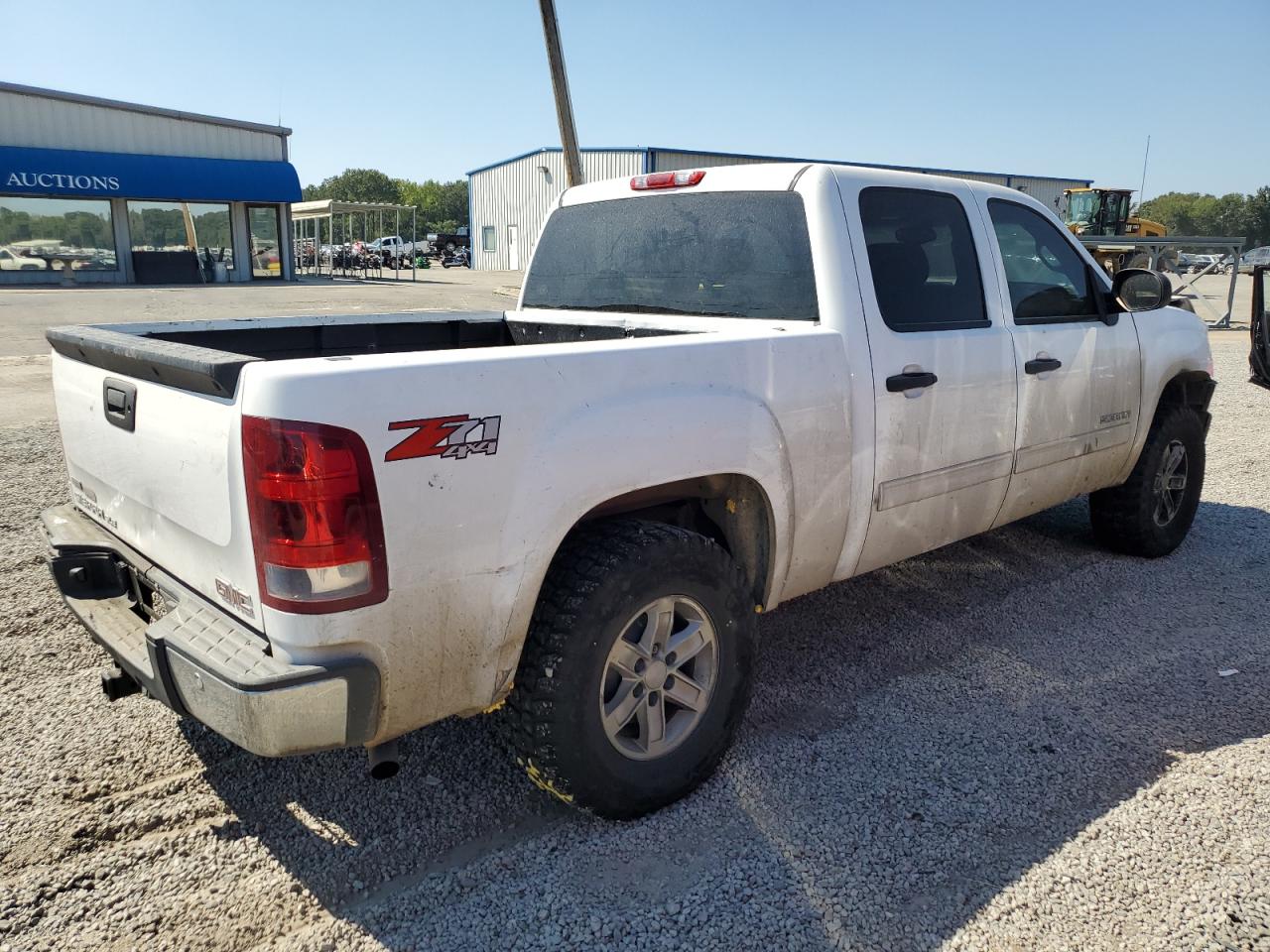 Photo 2 VIN: 3GTRKVE35AG172149 - GMC SIERRA 