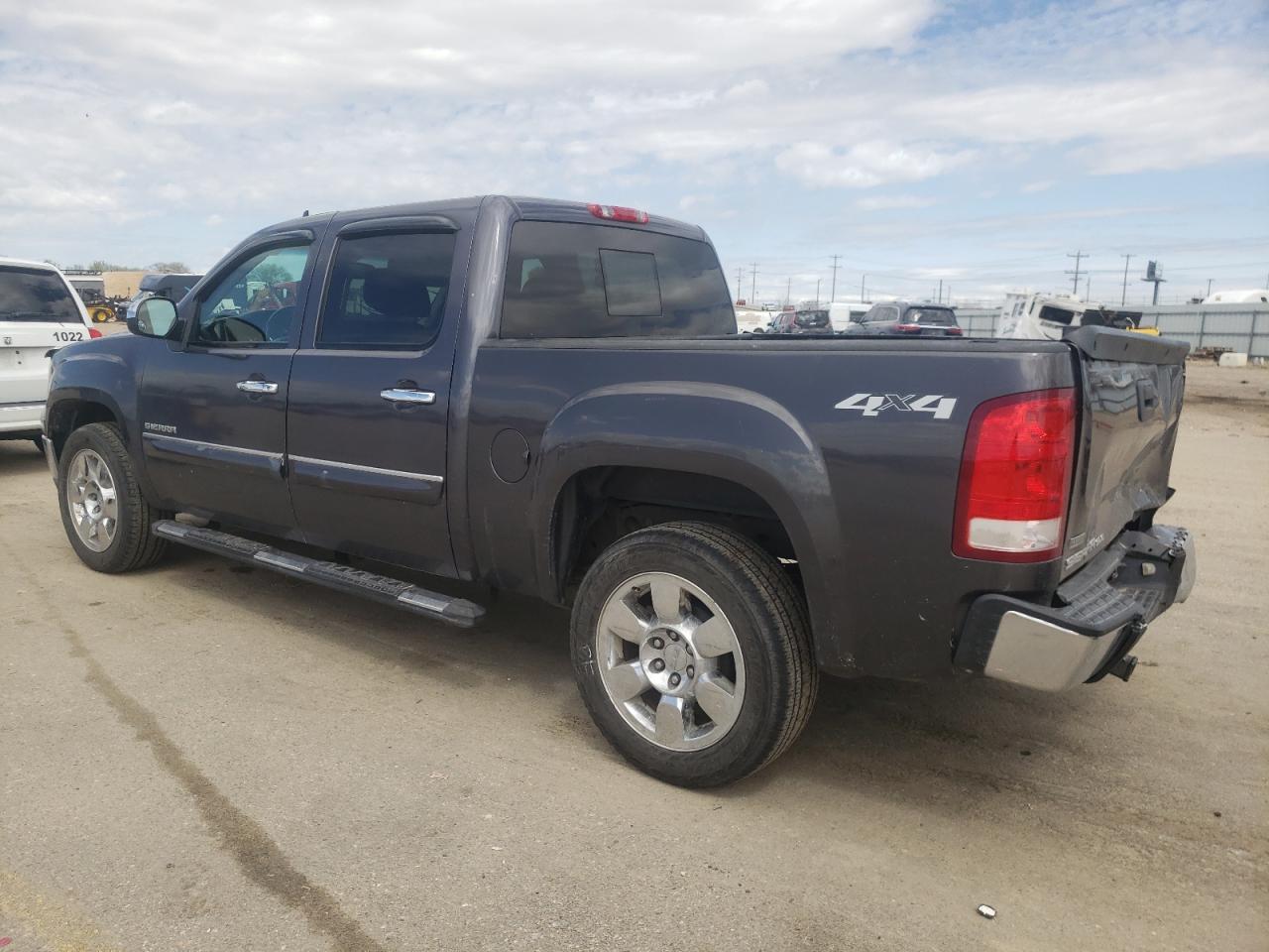 Photo 1 VIN: 3GTRKVE37AG300018 - GMC SIERRA 