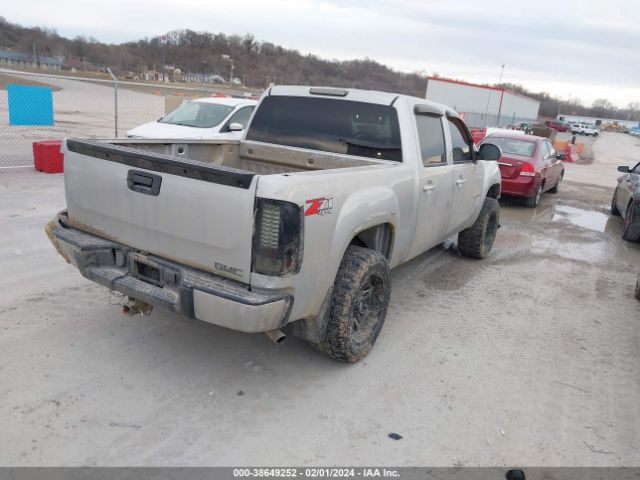 Photo 3 VIN: 3GTRKVE38AG279406 - GMC SIERRA 1500 