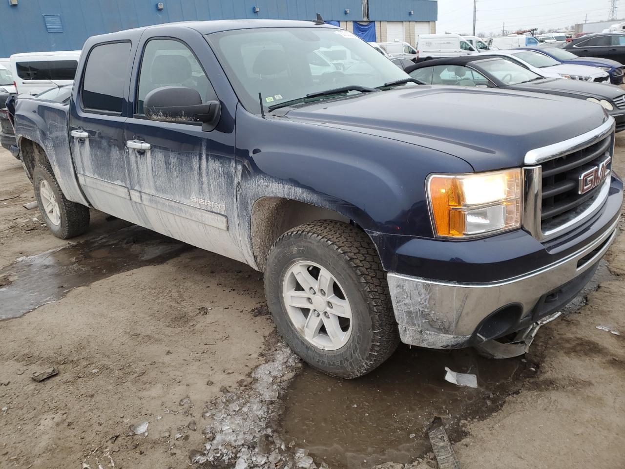 Photo 3 VIN: 3GTRKVE39AG285506 - GMC SIERRA 