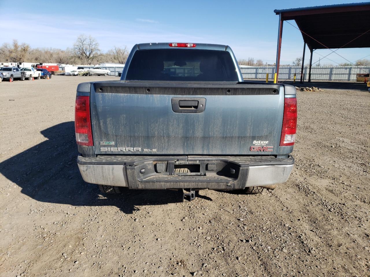 Photo 5 VIN: 3GTRKVE3XAG164869 - GMC SIERRA 