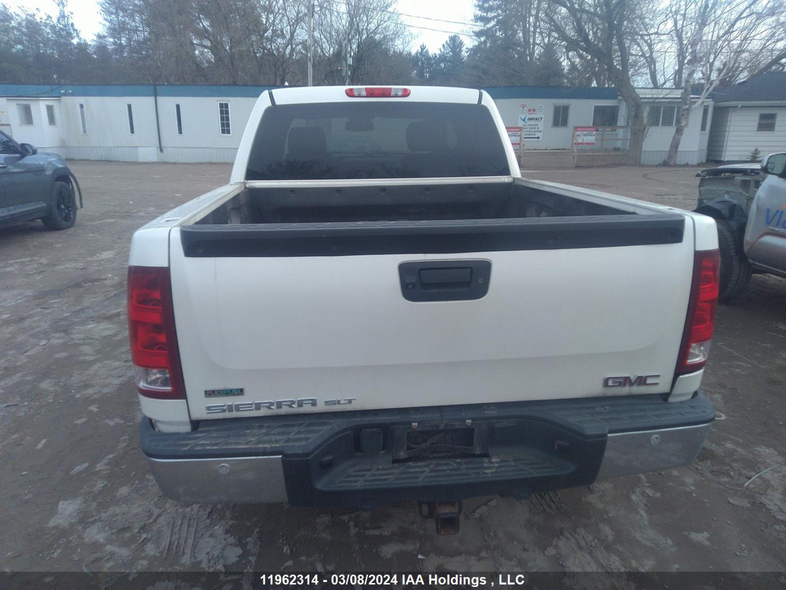 Photo 15 VIN: 3GTRKWE33AG274183 - GMC SIERRA 