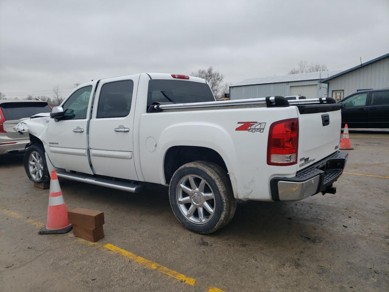 Photo 1 VIN: 3GTRKWE34AG215188 - GMC SIERRA 