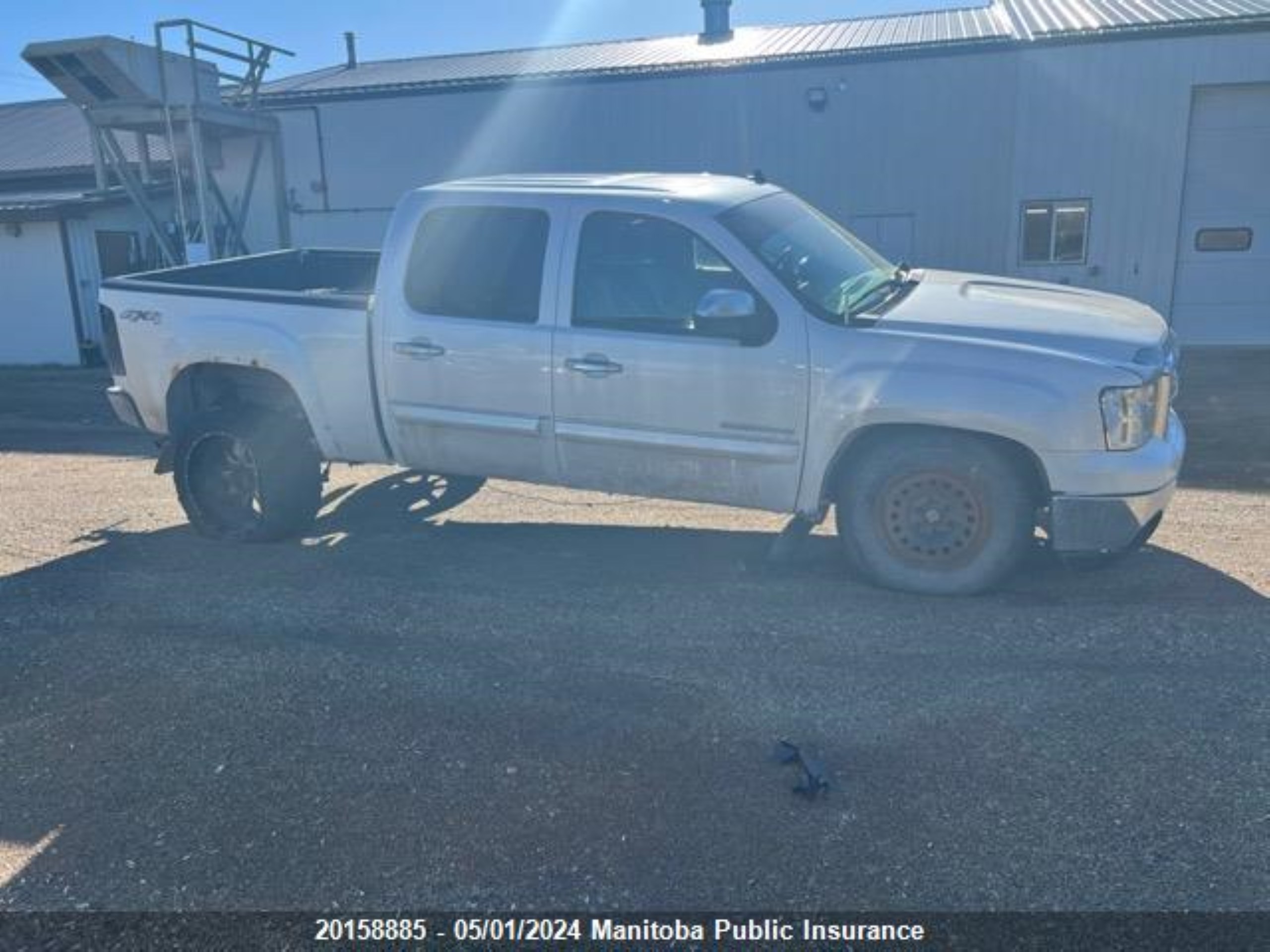 Photo 5 VIN: 3GTRKWE37AG293660 - GMC SIERRA 