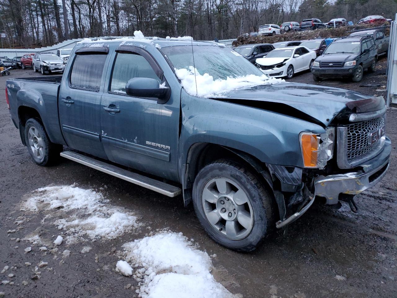 Photo 3 VIN: 3GTRKWE38AG144724 - GMC SIERRA 