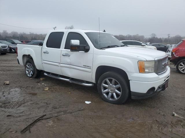 Photo 3 VIN: 3GTRKXE28AG112305 - GMC SIERRA 