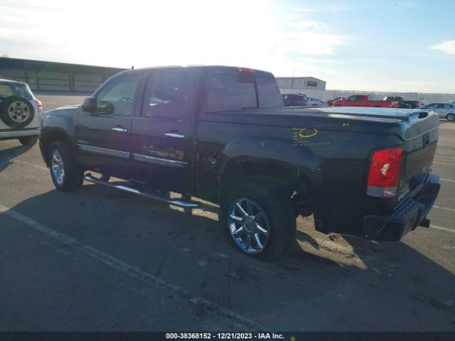 Photo 2 VIN: 3GTRKXE2XAG115965 - GMC SIERRA 1500 