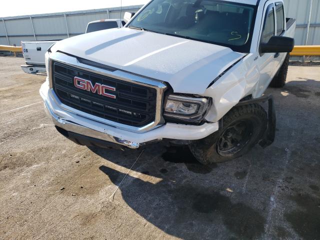 Photo 8 VIN: 3GTU2LEC5HG164142 - GMC SIERRA K15 