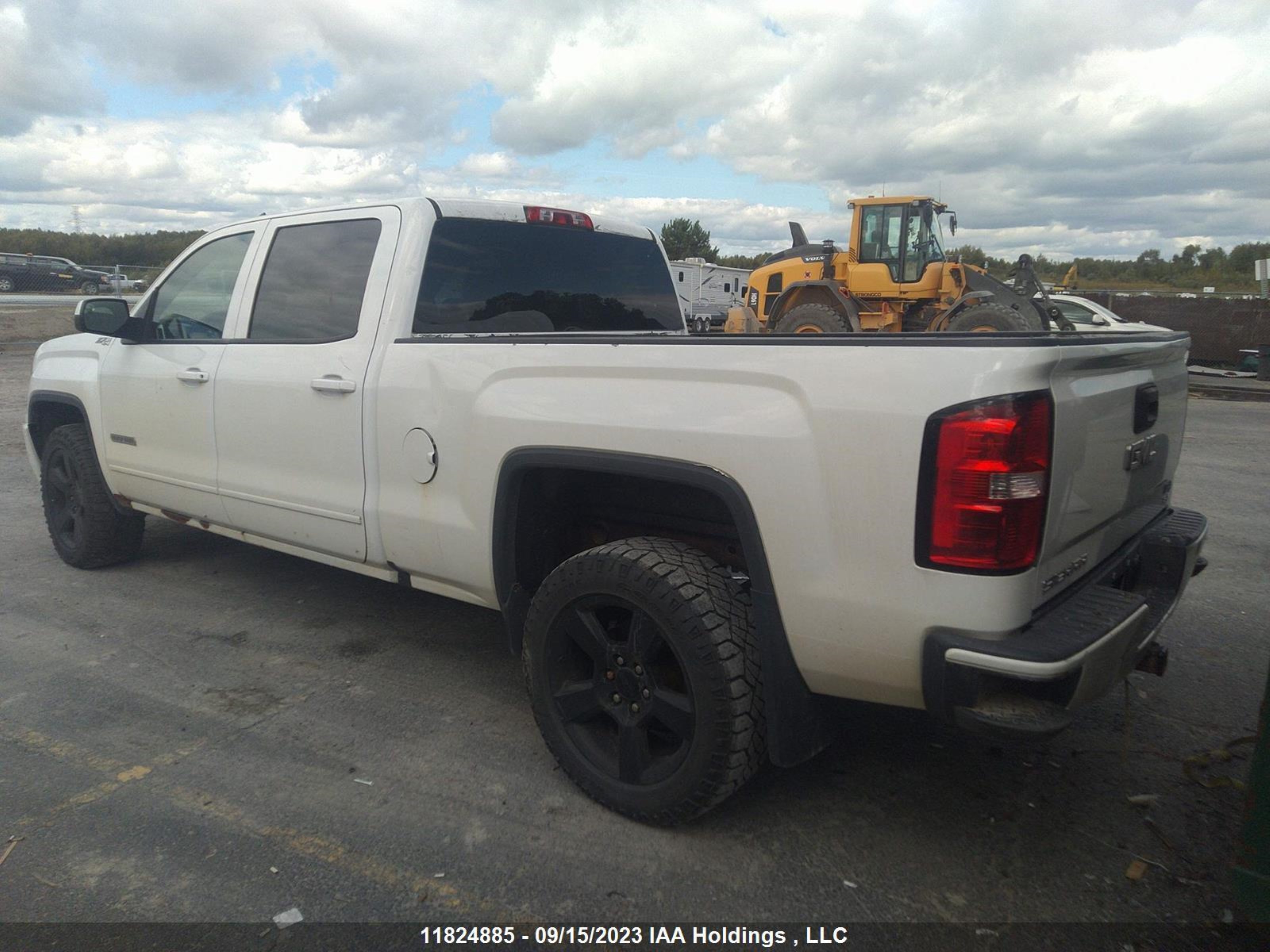 Photo 2 VIN: 3GTU2MEC1HG160563 - GMC SIERRA 