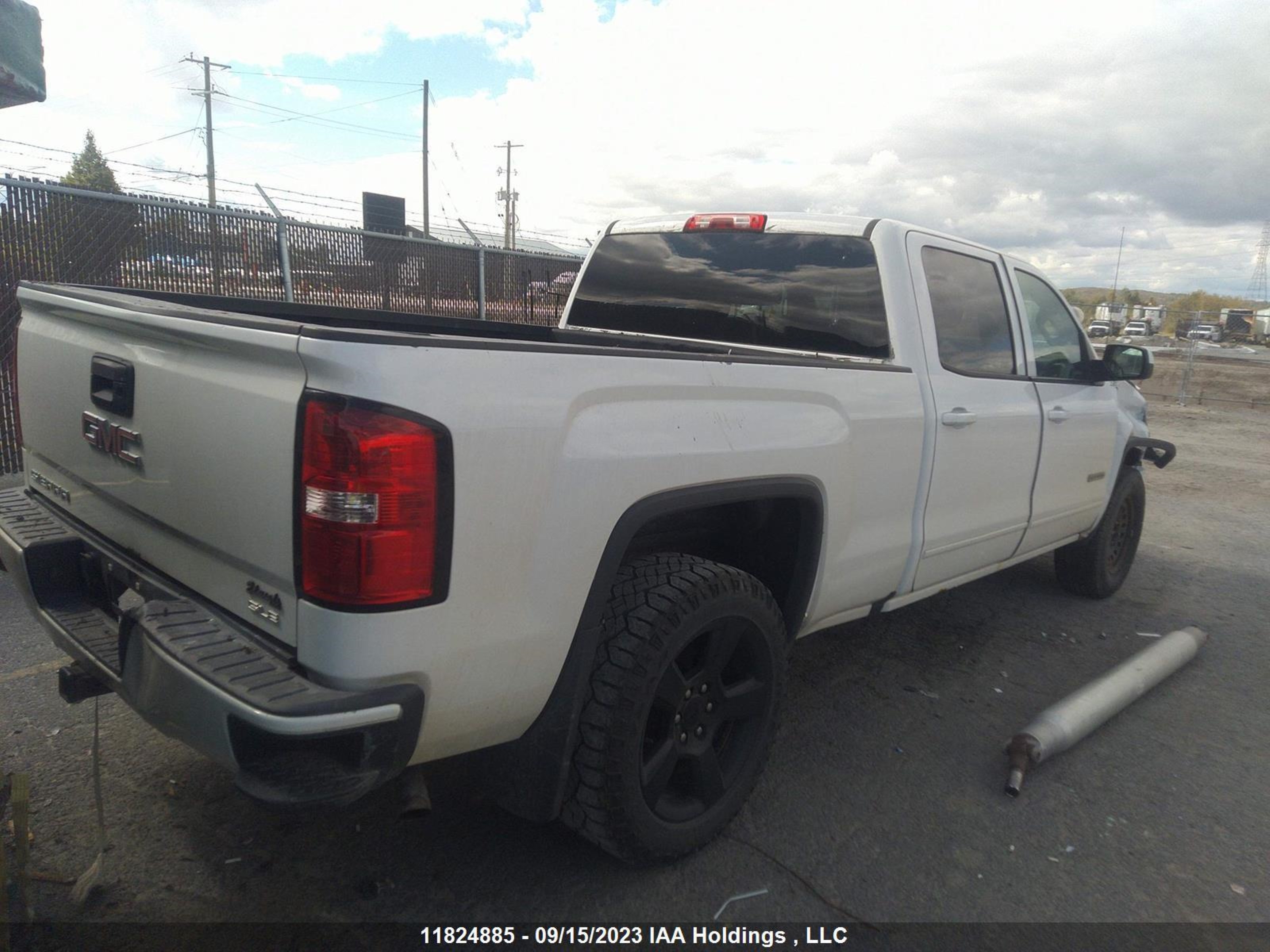 Photo 3 VIN: 3GTU2MEC1HG160563 - GMC SIERRA 