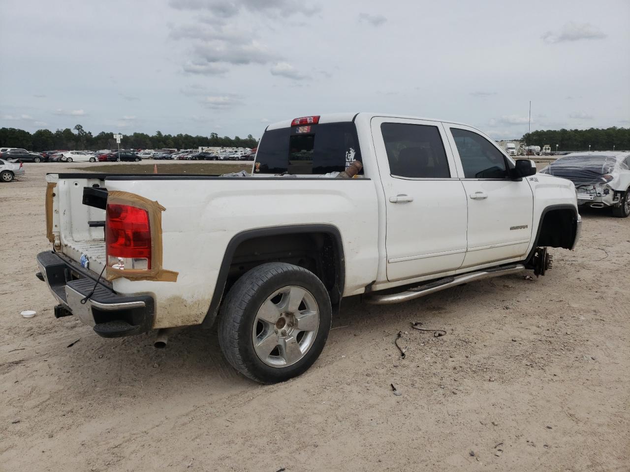 Photo 2 VIN: 3GTU2MEC1HG326371 - GMC SIERRA 