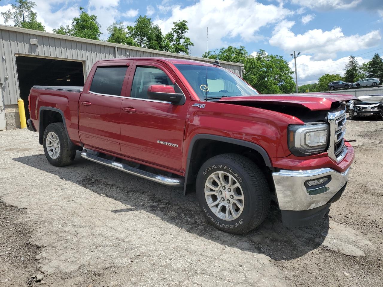 Photo 3 VIN: 3GTU2MEC3JG625771 - GMC SIERRA 