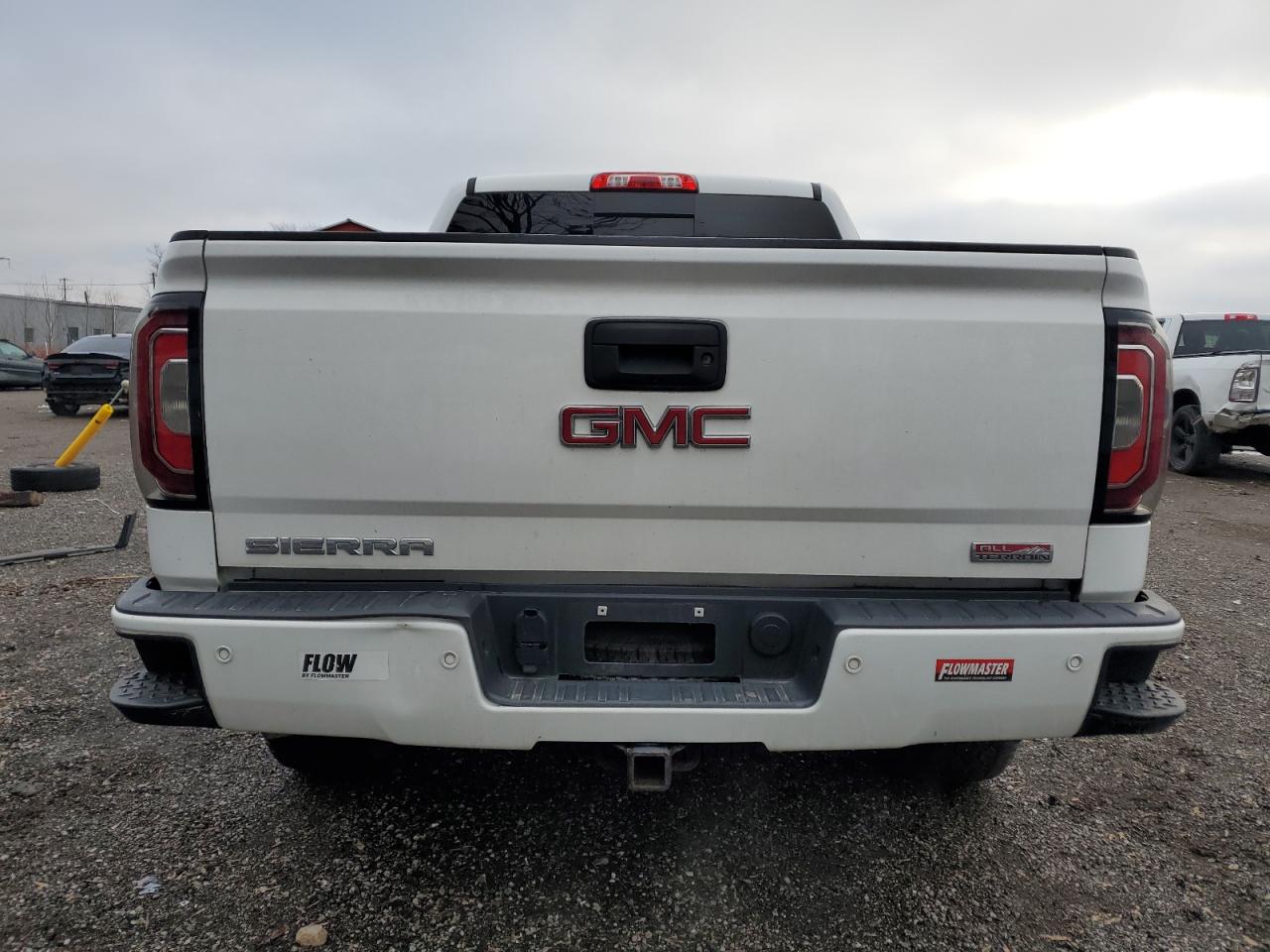 Photo 5 VIN: 3GTU2MEC5GG206443 - GMC SIERRA 