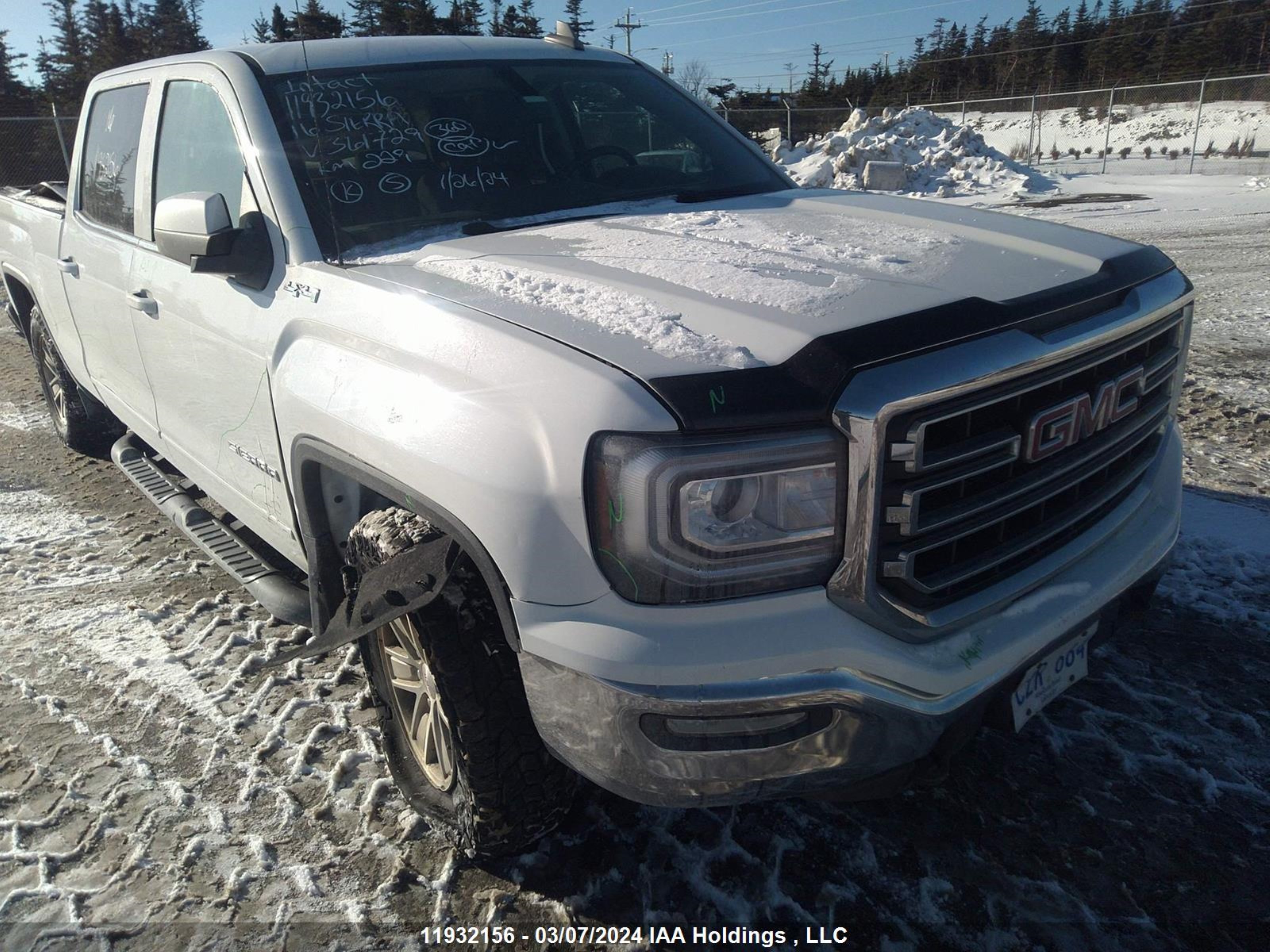 Photo 11 VIN: 3GTU2MEC8GG361729 - GMC SIERRA 