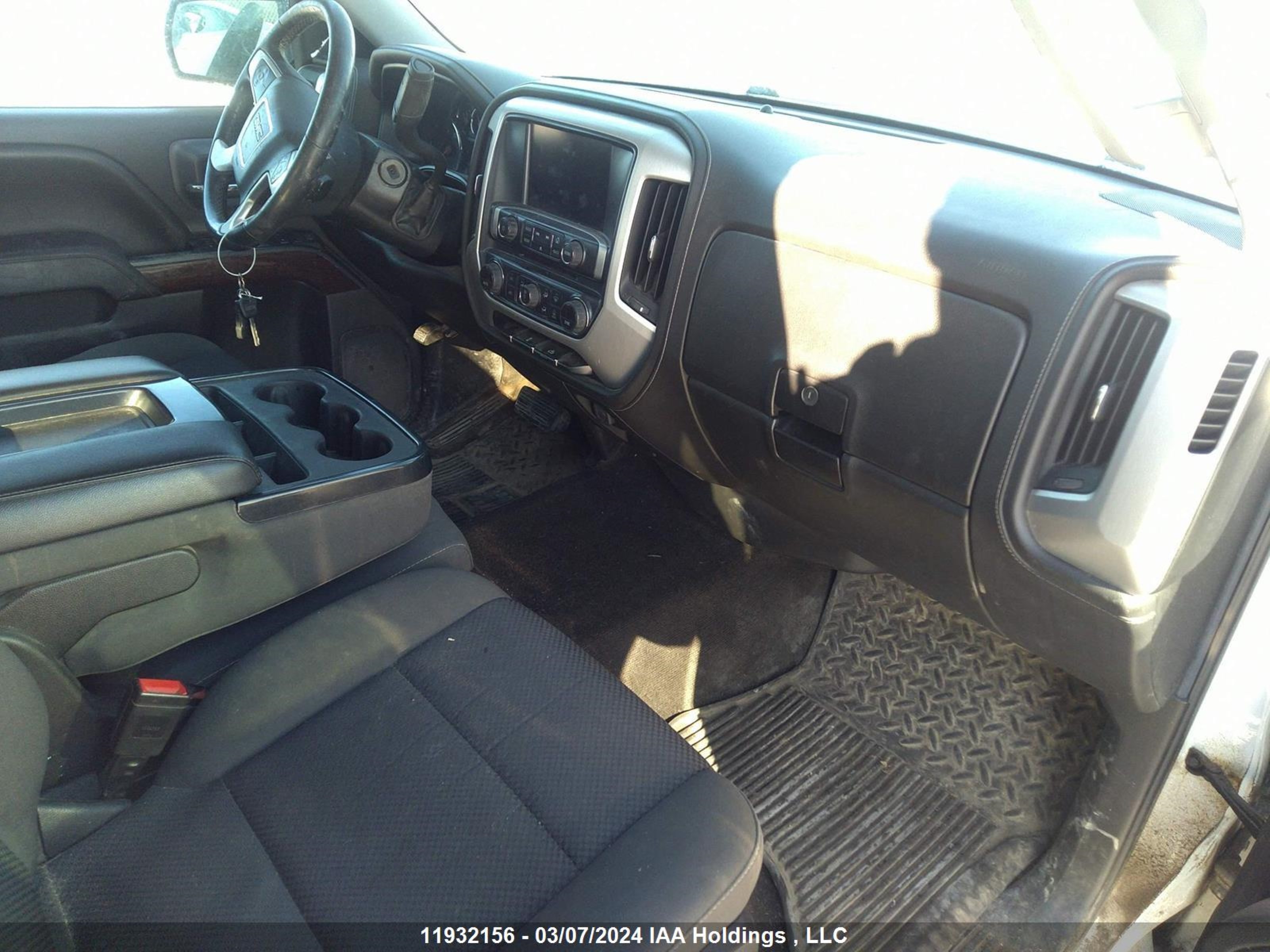 Photo 4 VIN: 3GTU2MEC8GG361729 - GMC SIERRA 