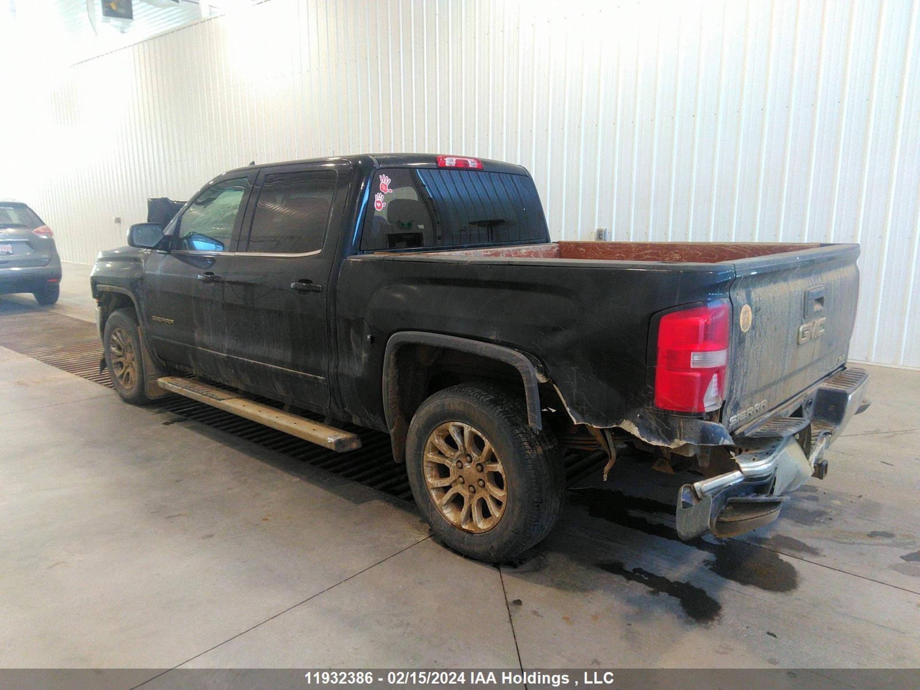 Photo 2 VIN: 3GTU2MEC9GG355213 - GMC SIERRA 