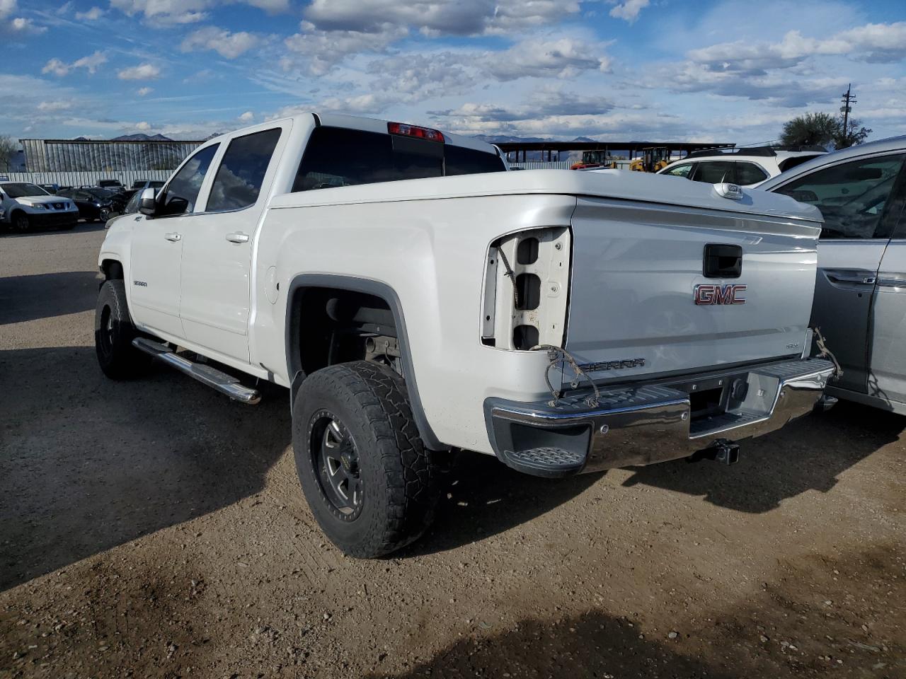 Photo 1 VIN: 3GTU2MECXGG358315 - GMC SIERRA 