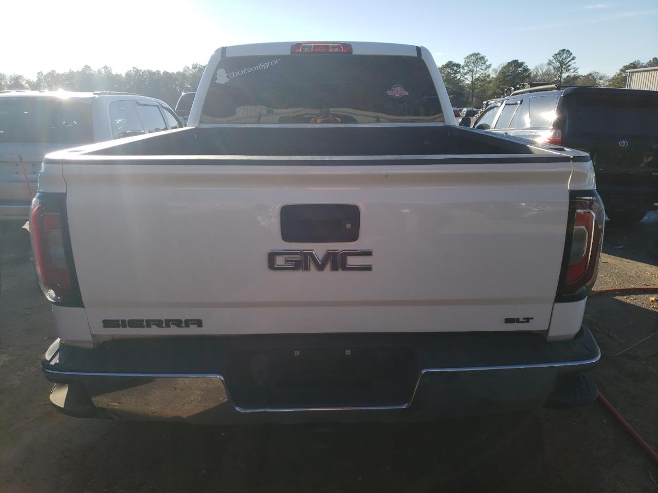 Photo 5 VIN: 3GTU2NEC1GG388115 - GMC SIERRA 