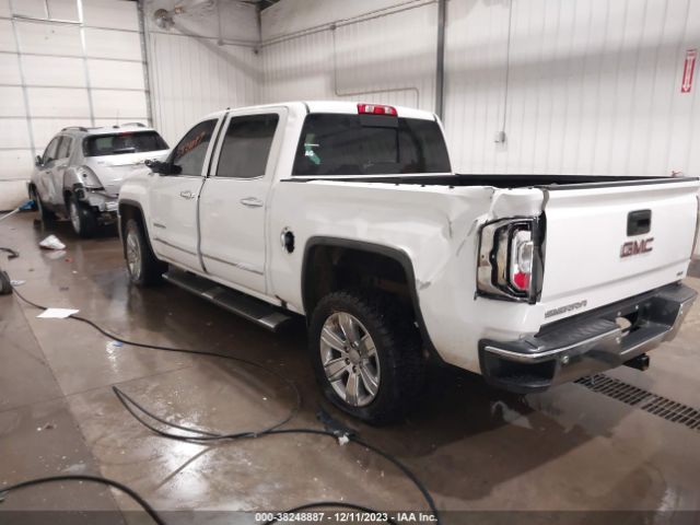 Photo 2 VIN: 3GTU2NEC1JG188200 - GMC SIERRA 1500 