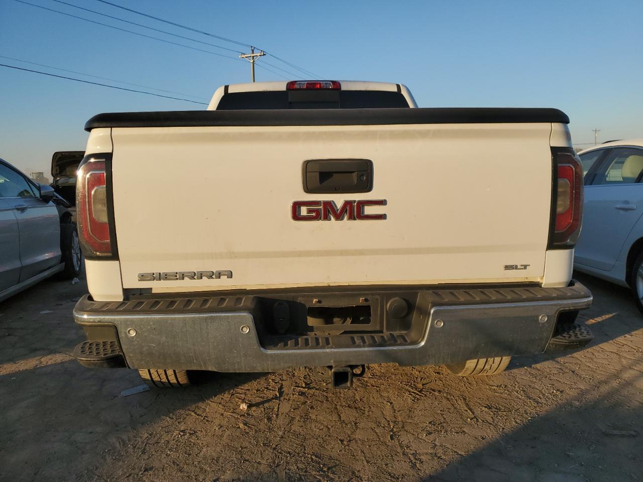 Photo 5 VIN: 3GTU2NEC3GG238328 - GMC SIERRA 