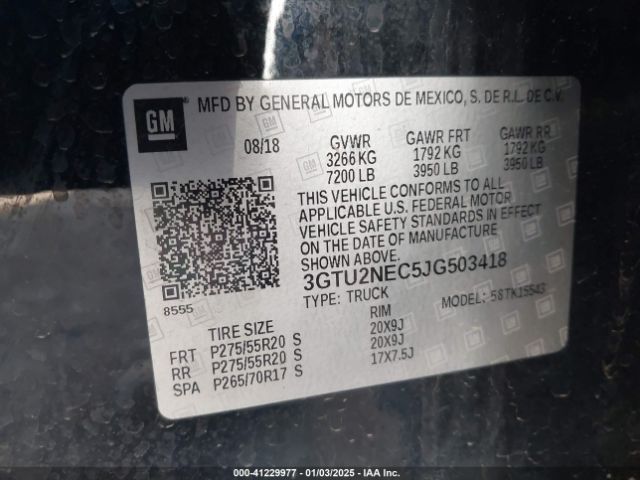 Photo 8 VIN: 3GTU2NEC5JG503418 - GMC SIERRA 