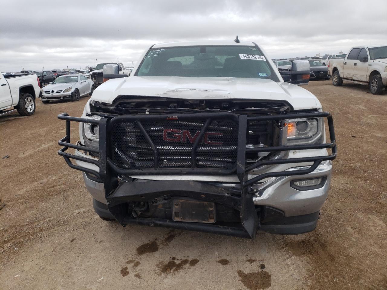 Photo 4 VIN: 3GTU2NEC5JG591161 - GMC SIERRA 