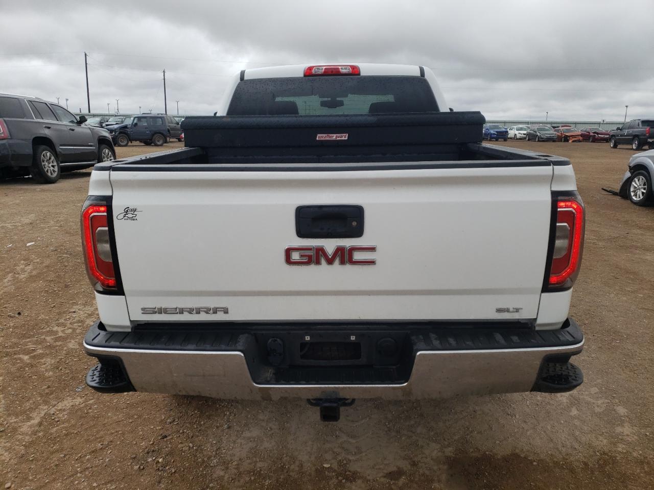 Photo 5 VIN: 3GTU2NEC5JG591161 - GMC SIERRA 