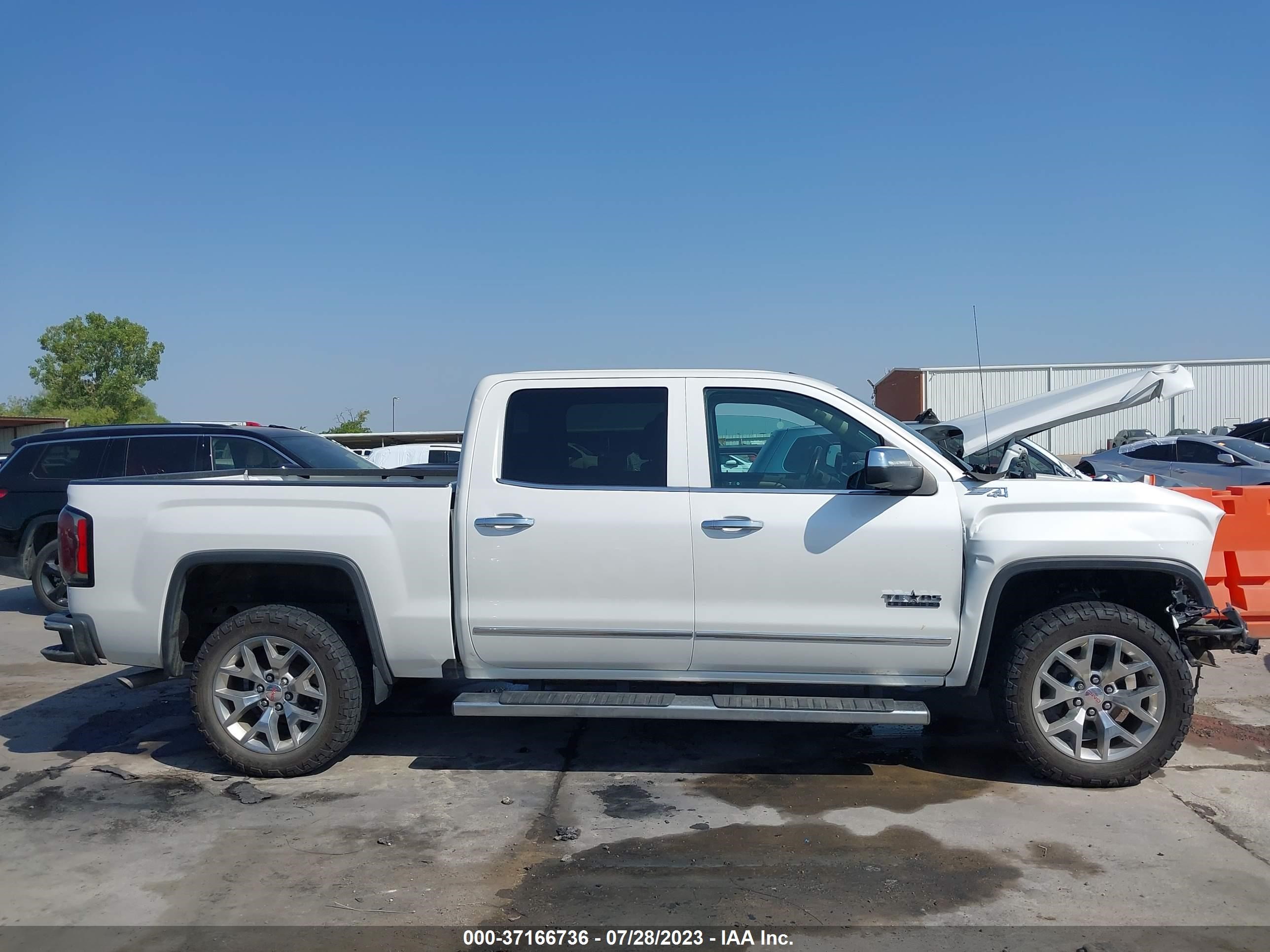 Photo 13 VIN: 3GTU2NEC5JG618178 - GMC SIERRA 