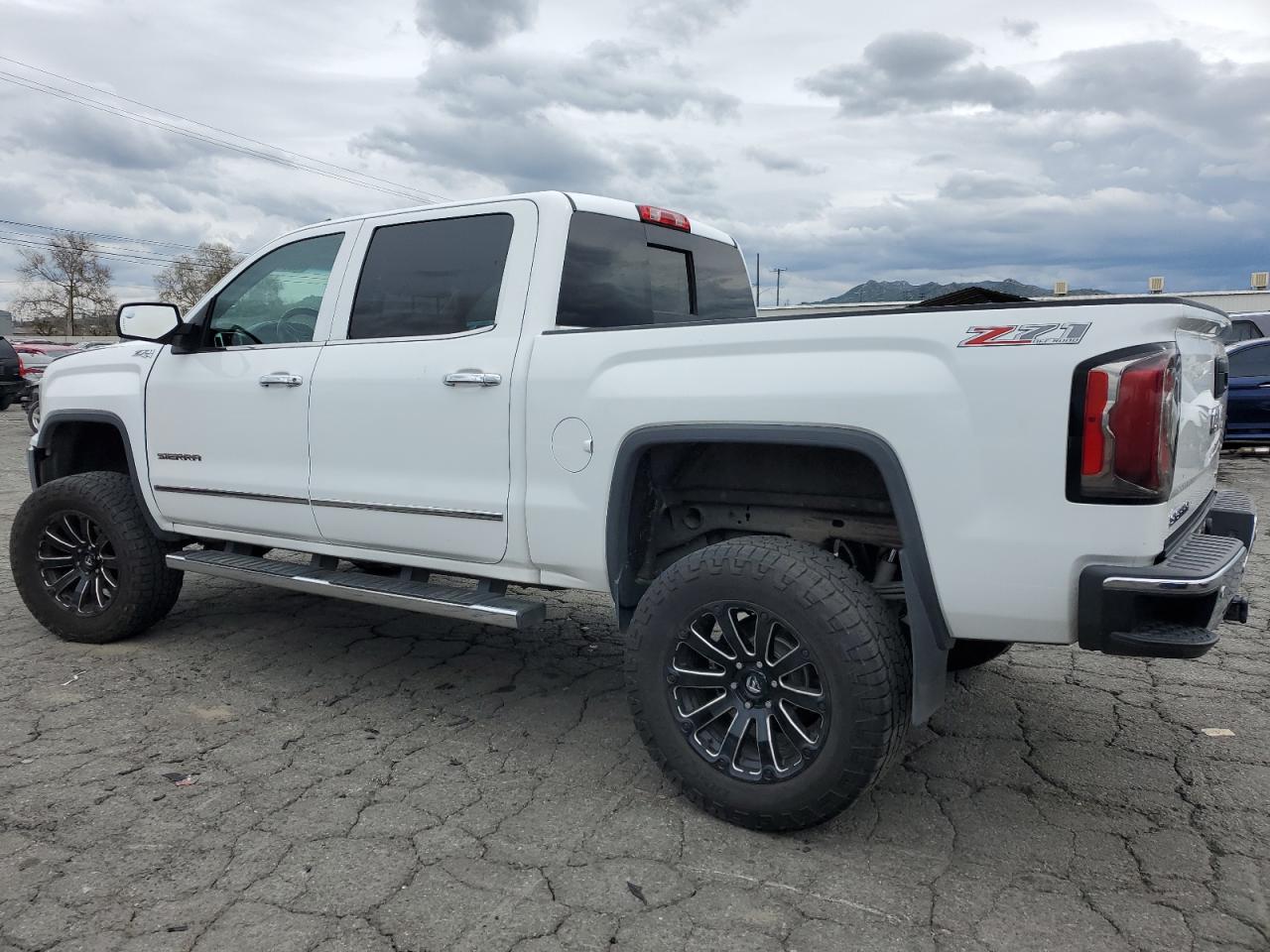 Photo 2 VIN: 3GTU2NEC7GG105779 - GMC SIERRA 