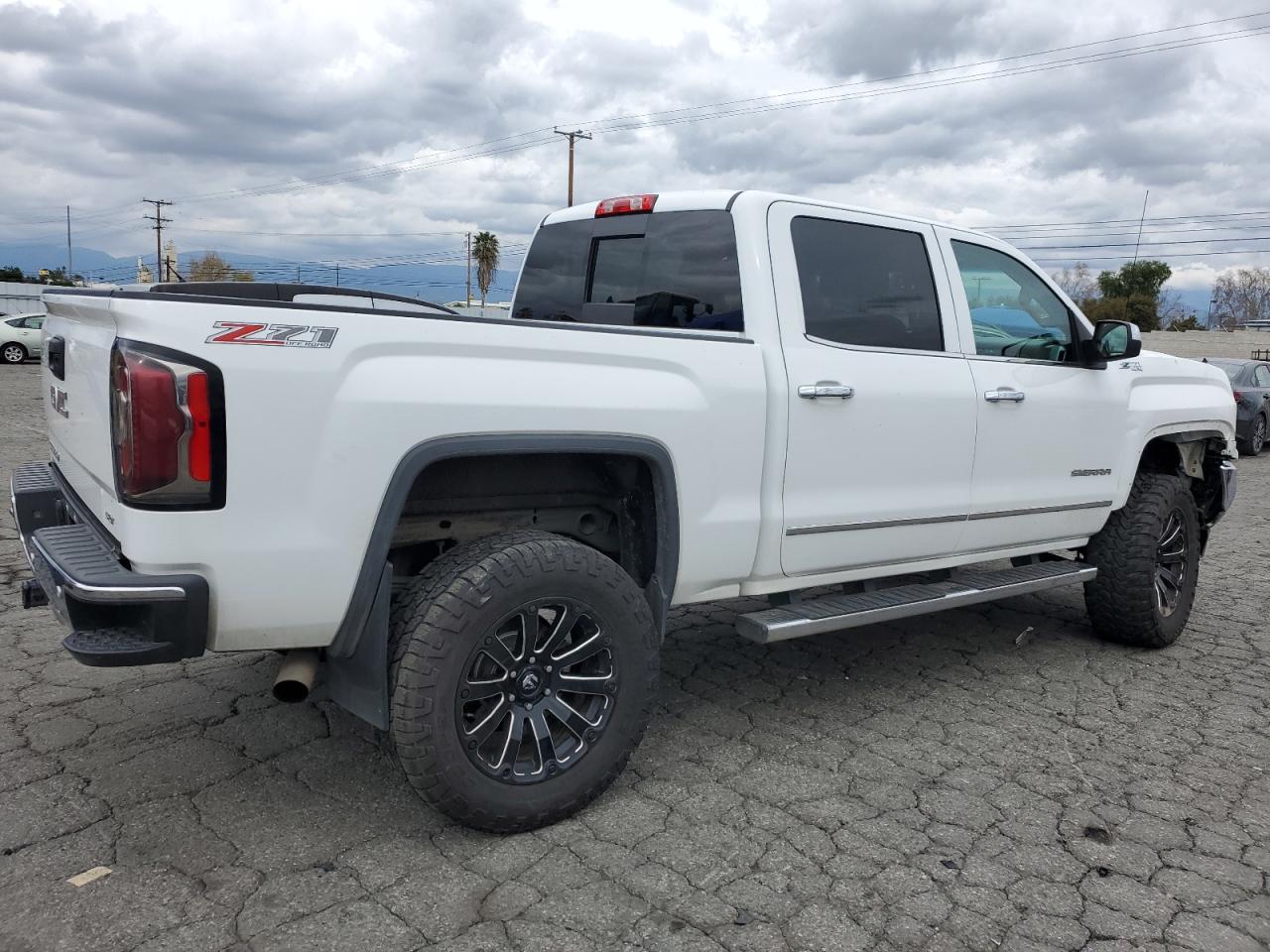 Photo 3 VIN: 3GTU2NEC7GG105779 - GMC SIERRA 