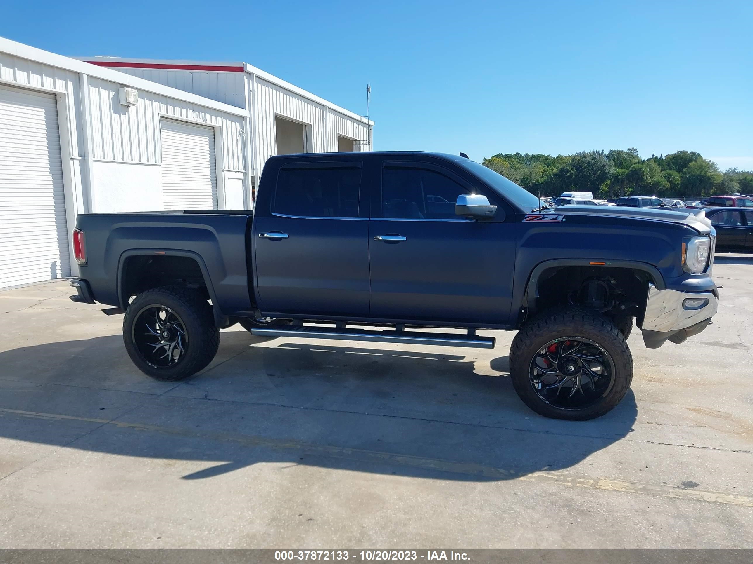 Photo 13 VIN: 3GTU2NEC7JG249307 - GMC SIERRA 