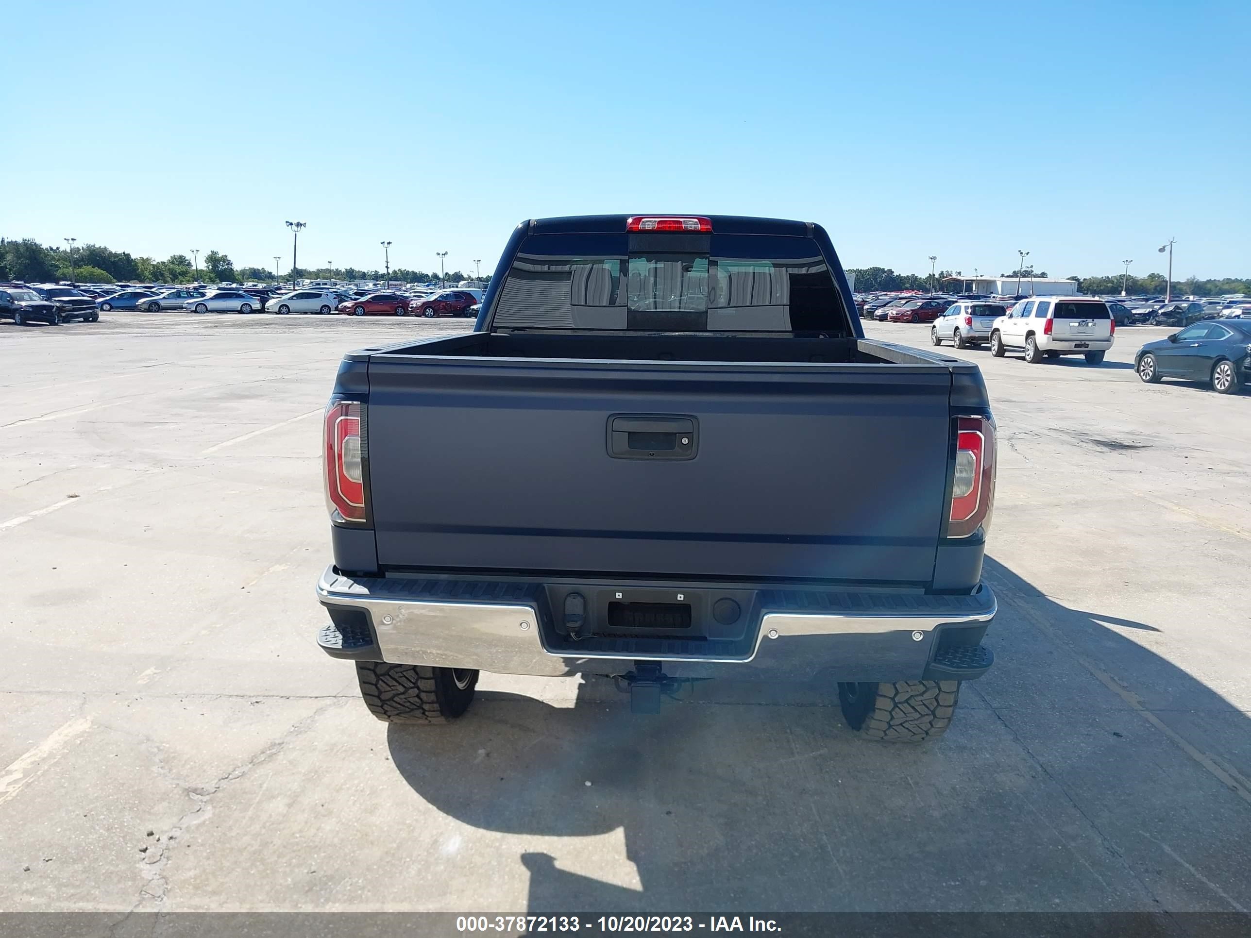 Photo 16 VIN: 3GTU2NEC7JG249307 - GMC SIERRA 