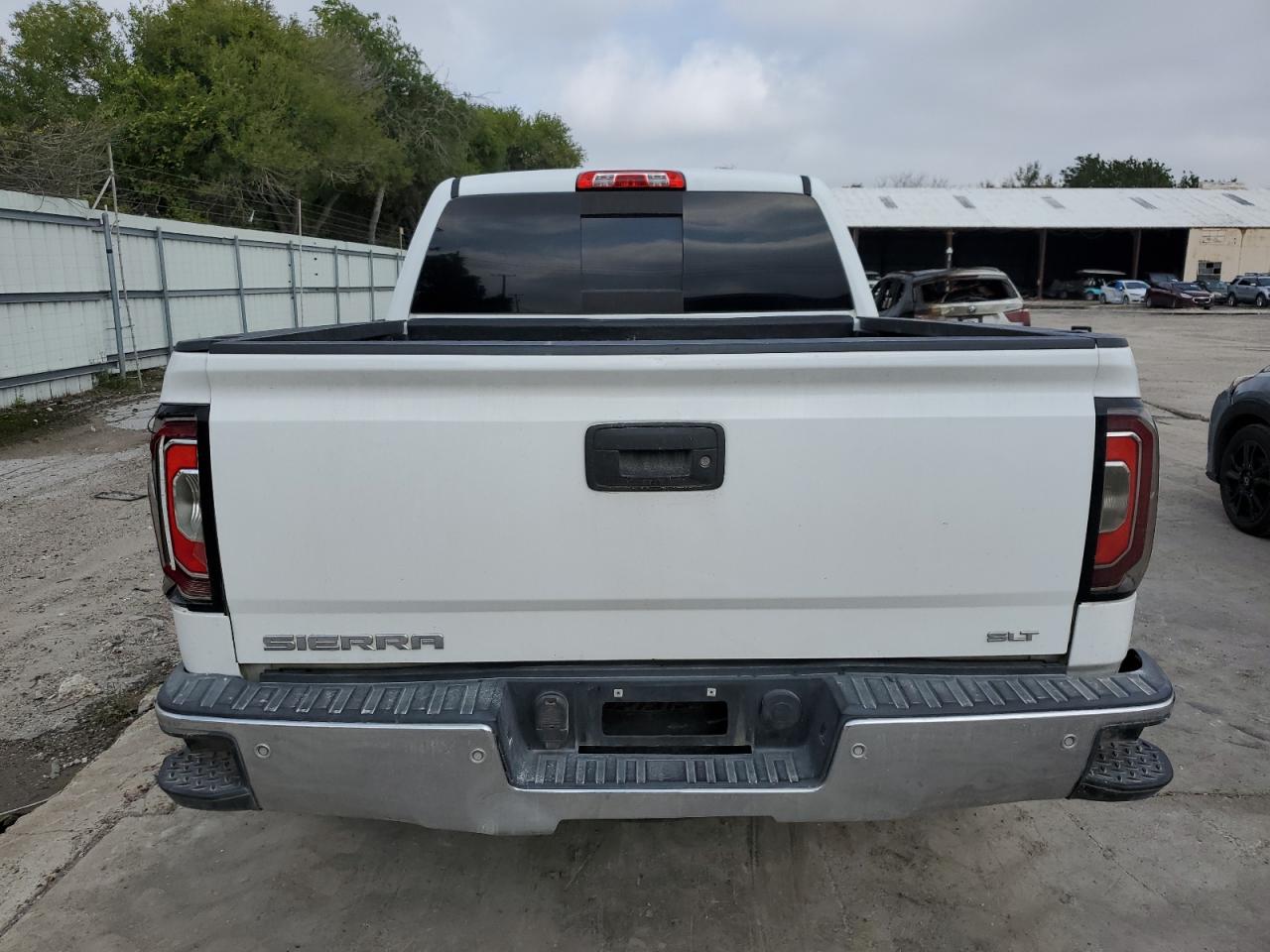 Photo 5 VIN: 3GTU2NEC8GG357993 - GMC SIERRA 