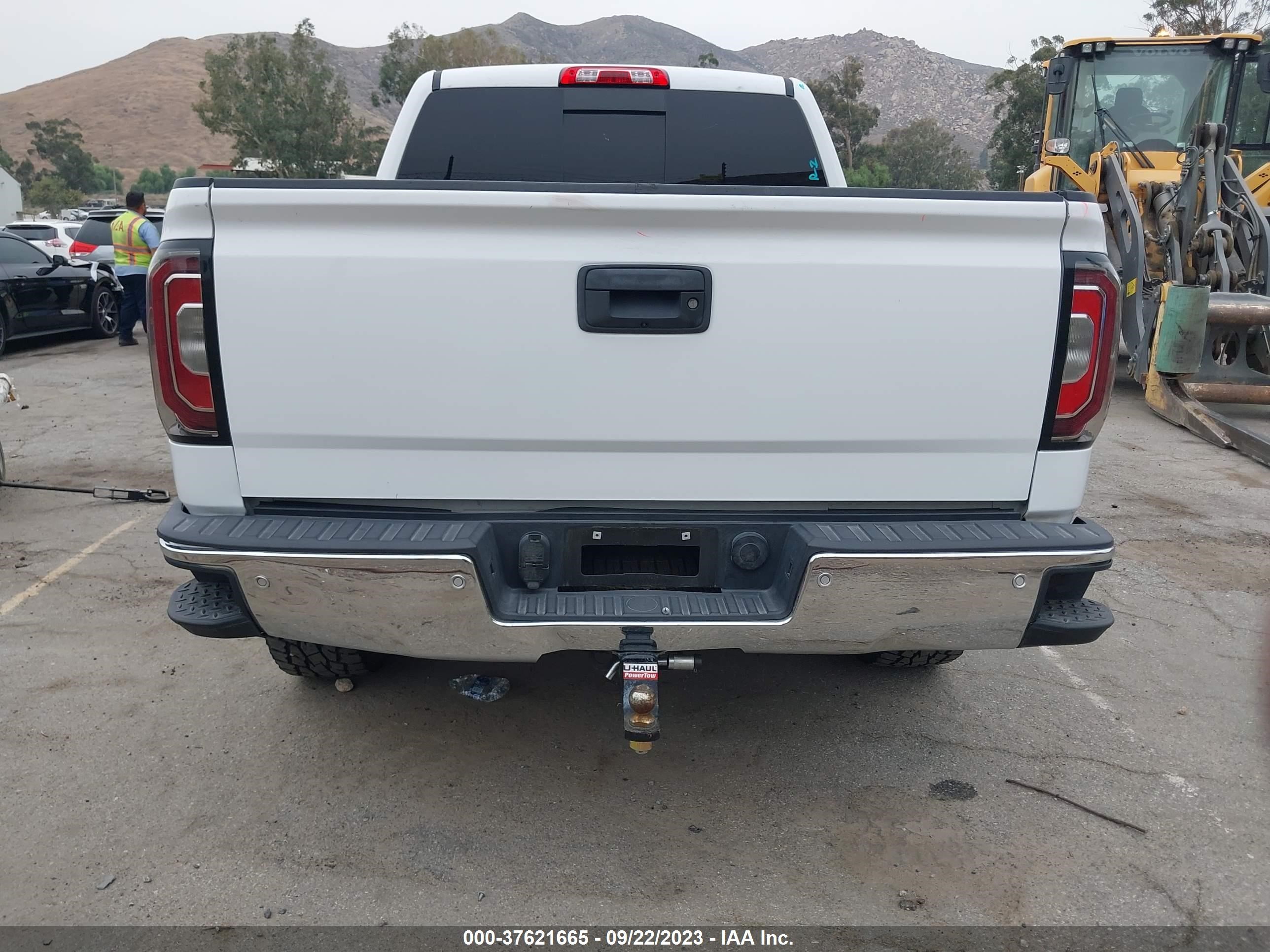 Photo 15 VIN: 3GTU2NEC8JG286253 - GMC SIERRA 